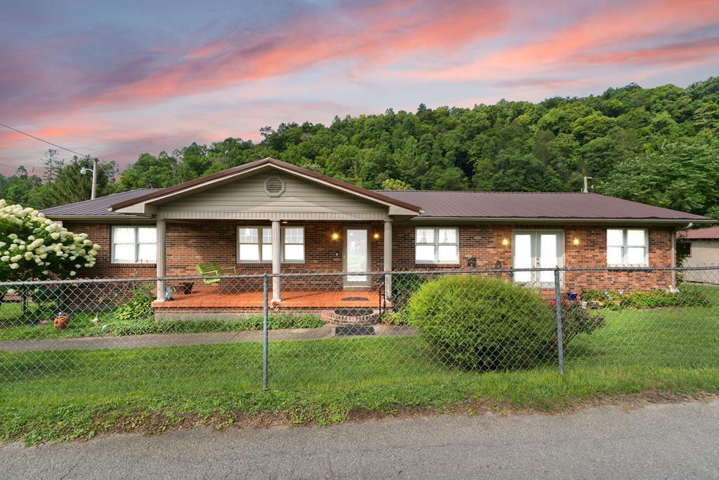 165 Sycamore Loop Property Photo 1
