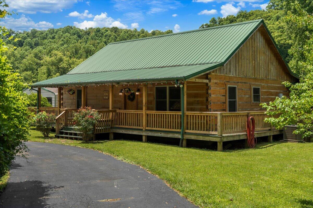1184 S Fork Road Property Photo 3