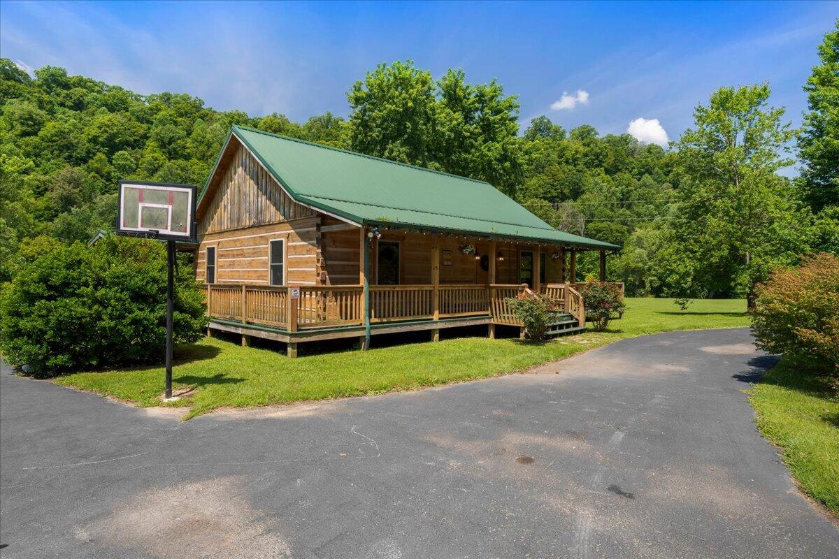 1184 S Fork Road Property Photo 4
