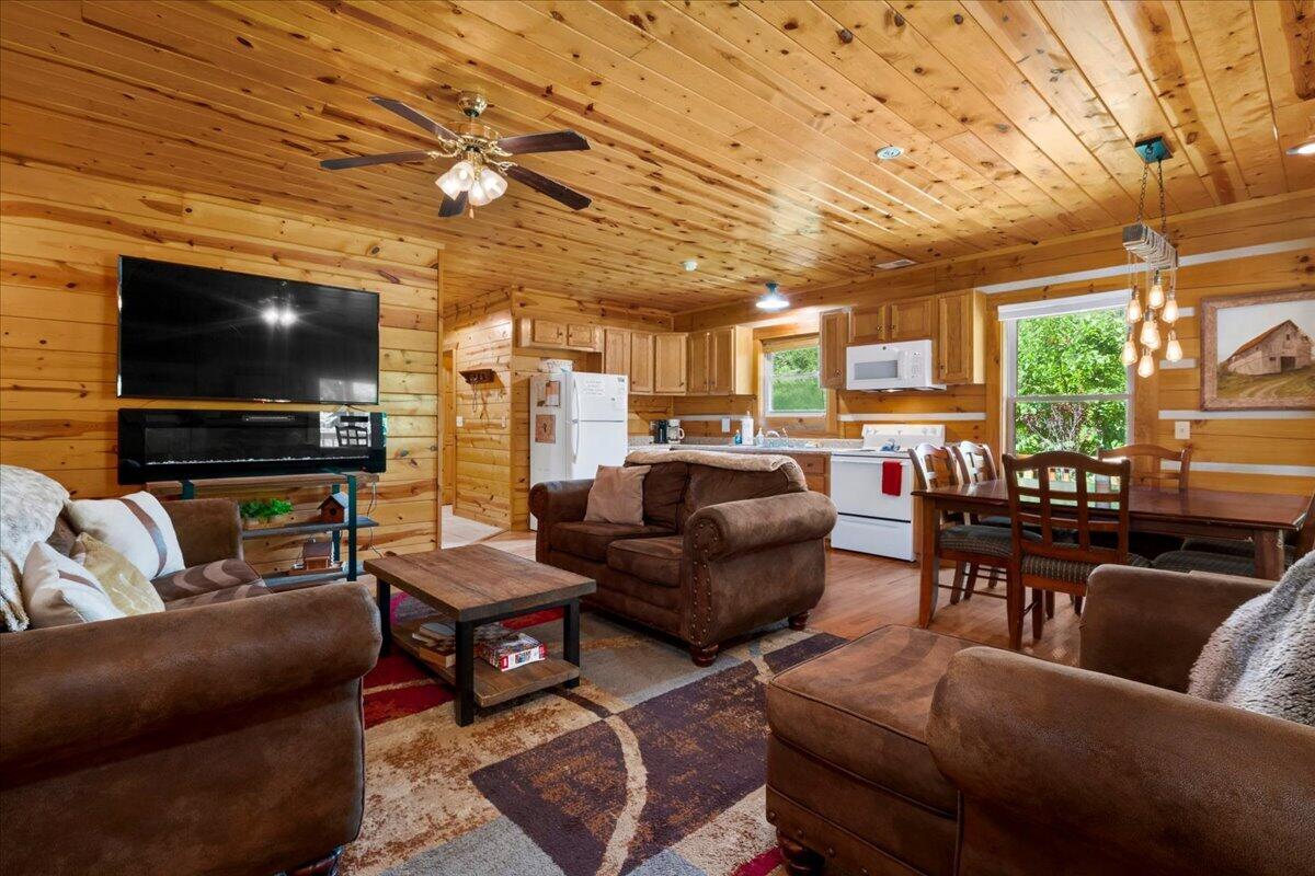 1184 S Fork Road Property Photo 12