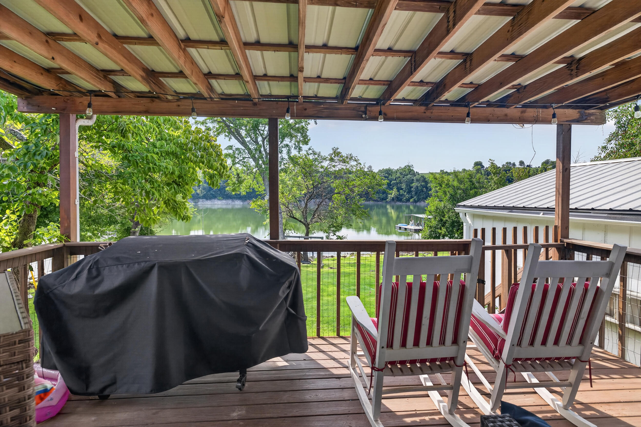 446 Lakeview Road Property Photo 37