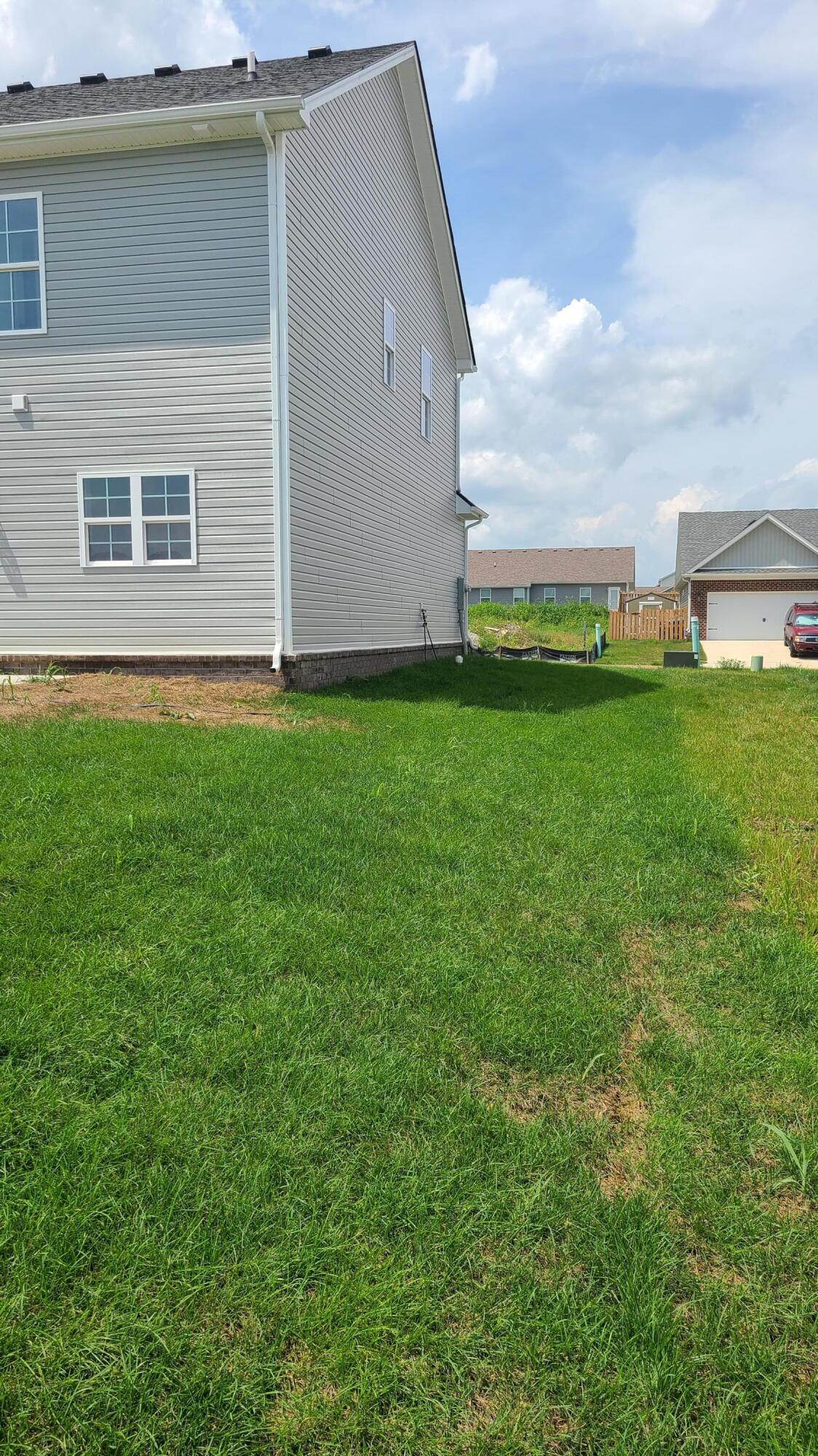168 Whitley Way Property Photo 4
