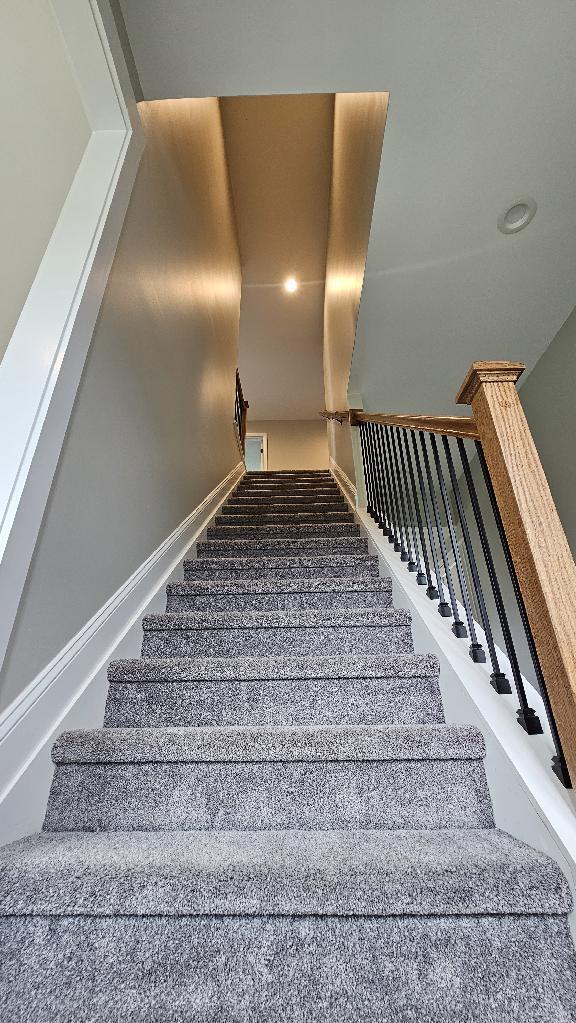 168 Whitley Way Property Photo 6