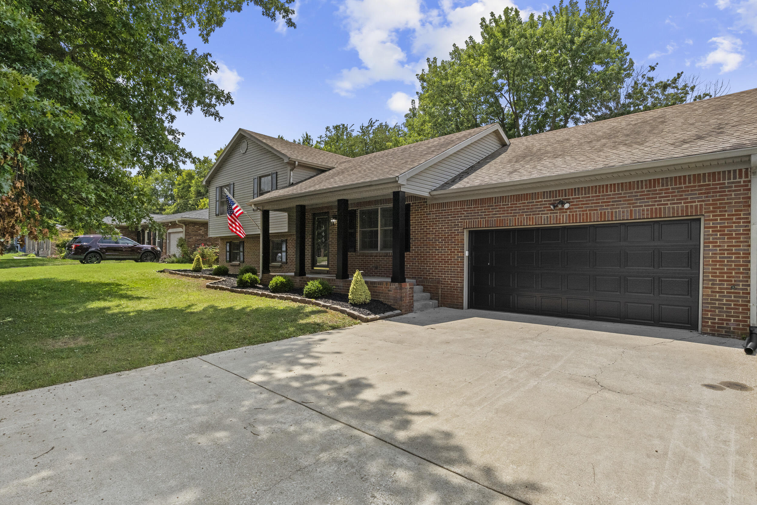 165 Paddock Drive Property Photo 1