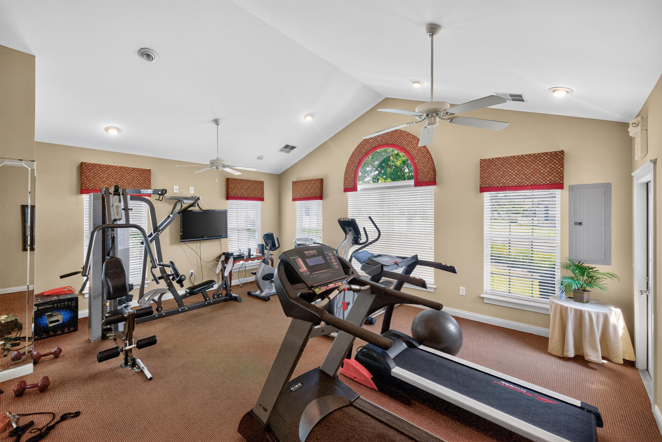 112 Saddle Ridge Circle Property Photo 38