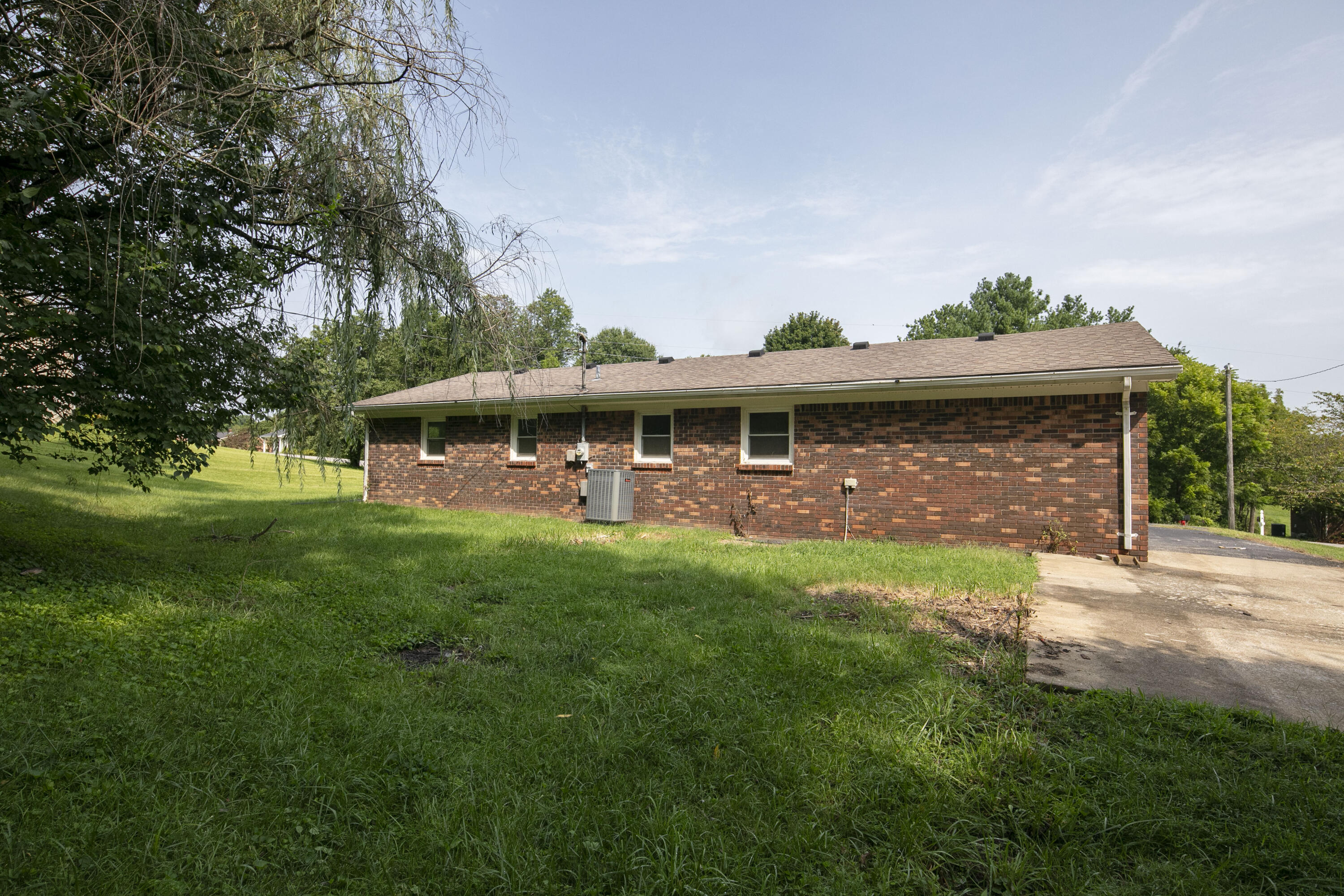 321 Lee Drive Property Photo 18