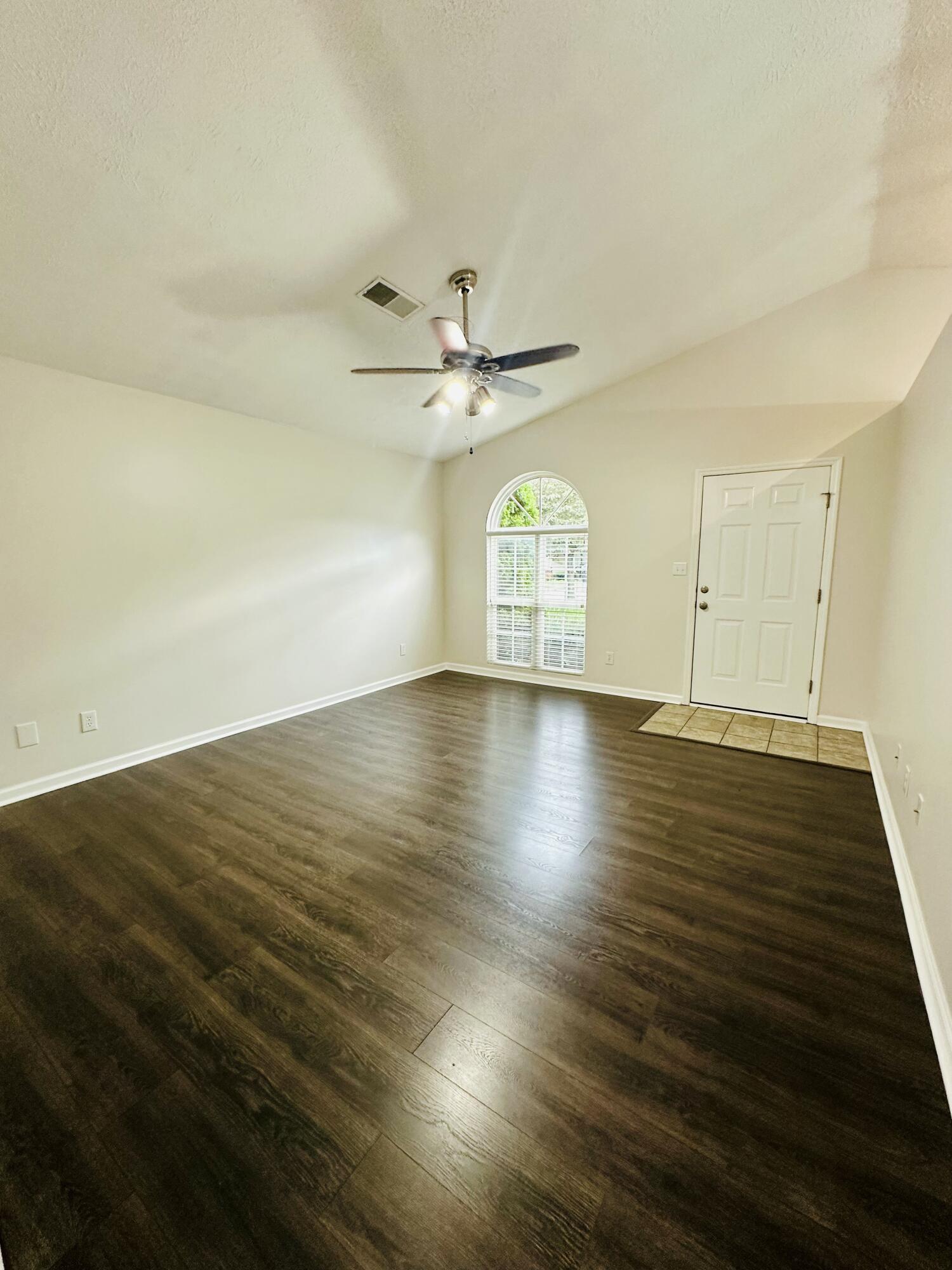 2064 Coriander Lane Property Photo 2