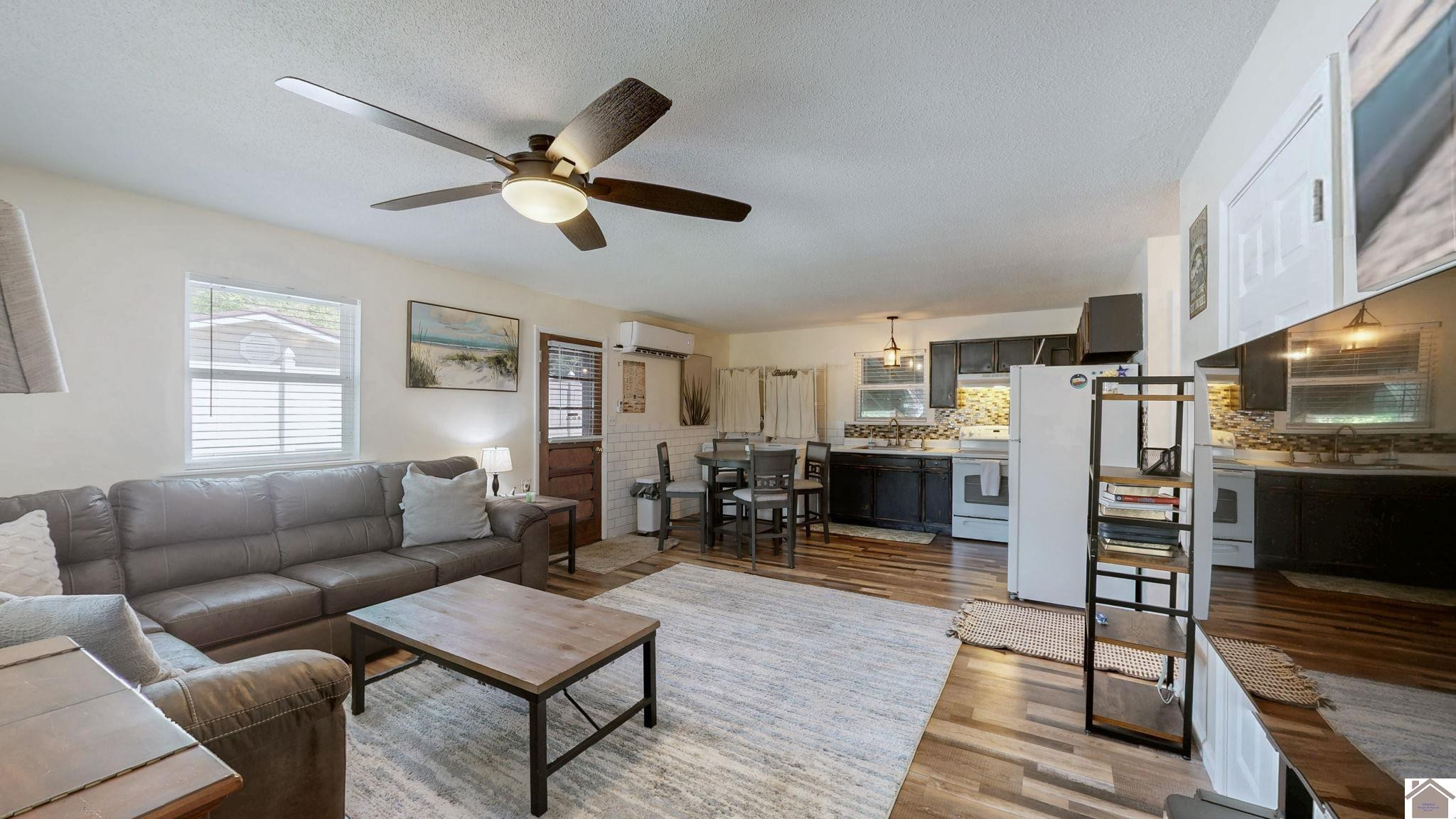 80 Windjammer Place Property Photo 4