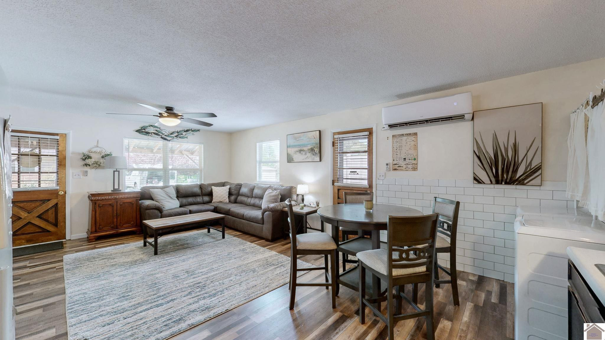 80 Windjammer Place Property Photo 6