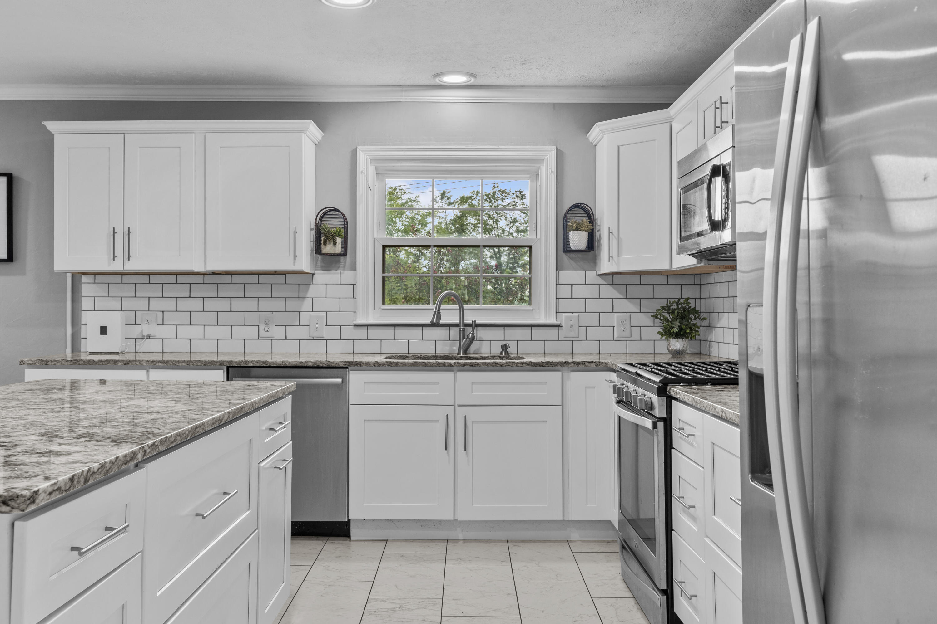 577 Cardinal Drive Property Photo 15