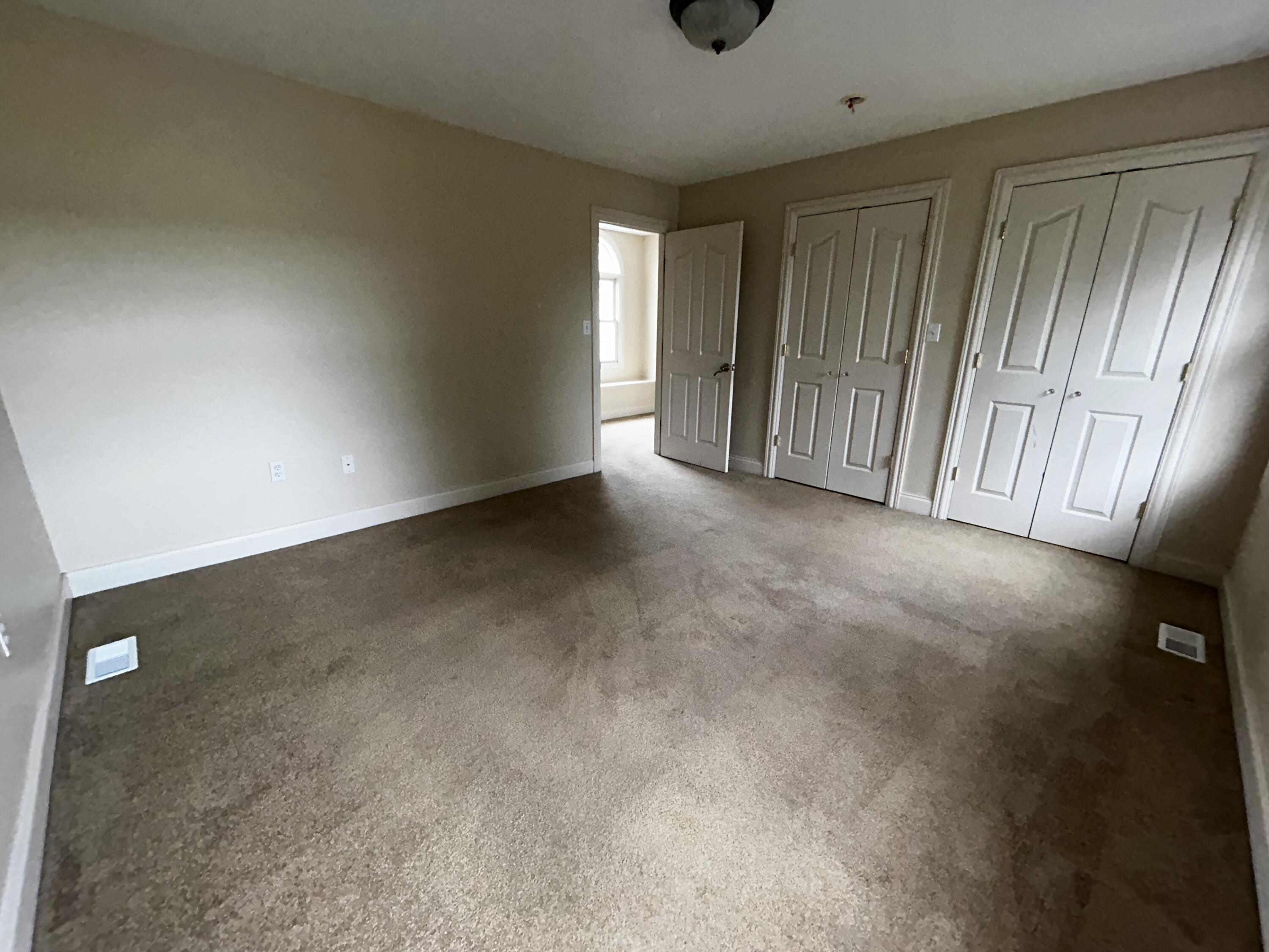 81 E Saddlebrook Drive Property Photo 28