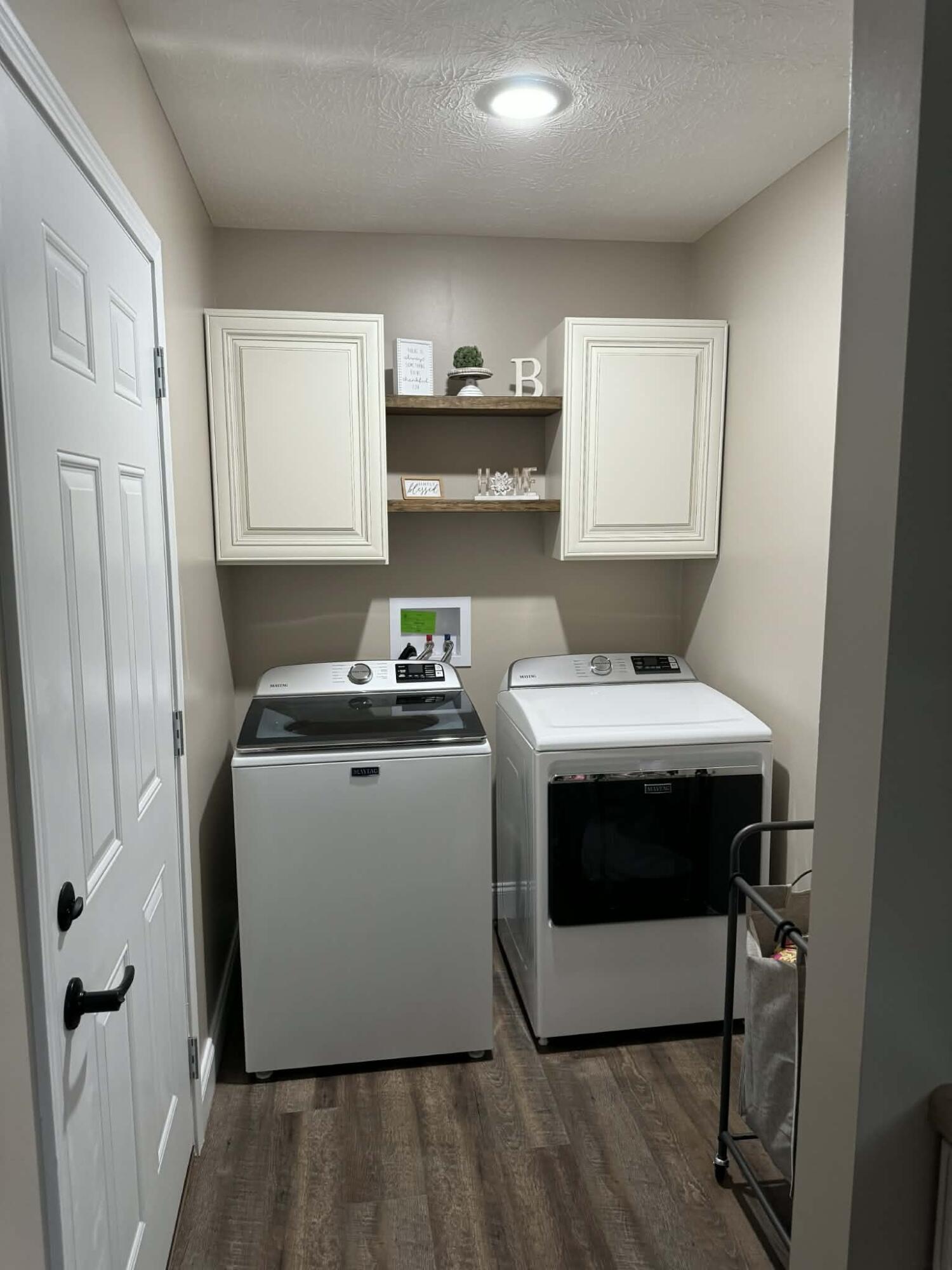 25 Hickory Hill Drive Property Photo 14