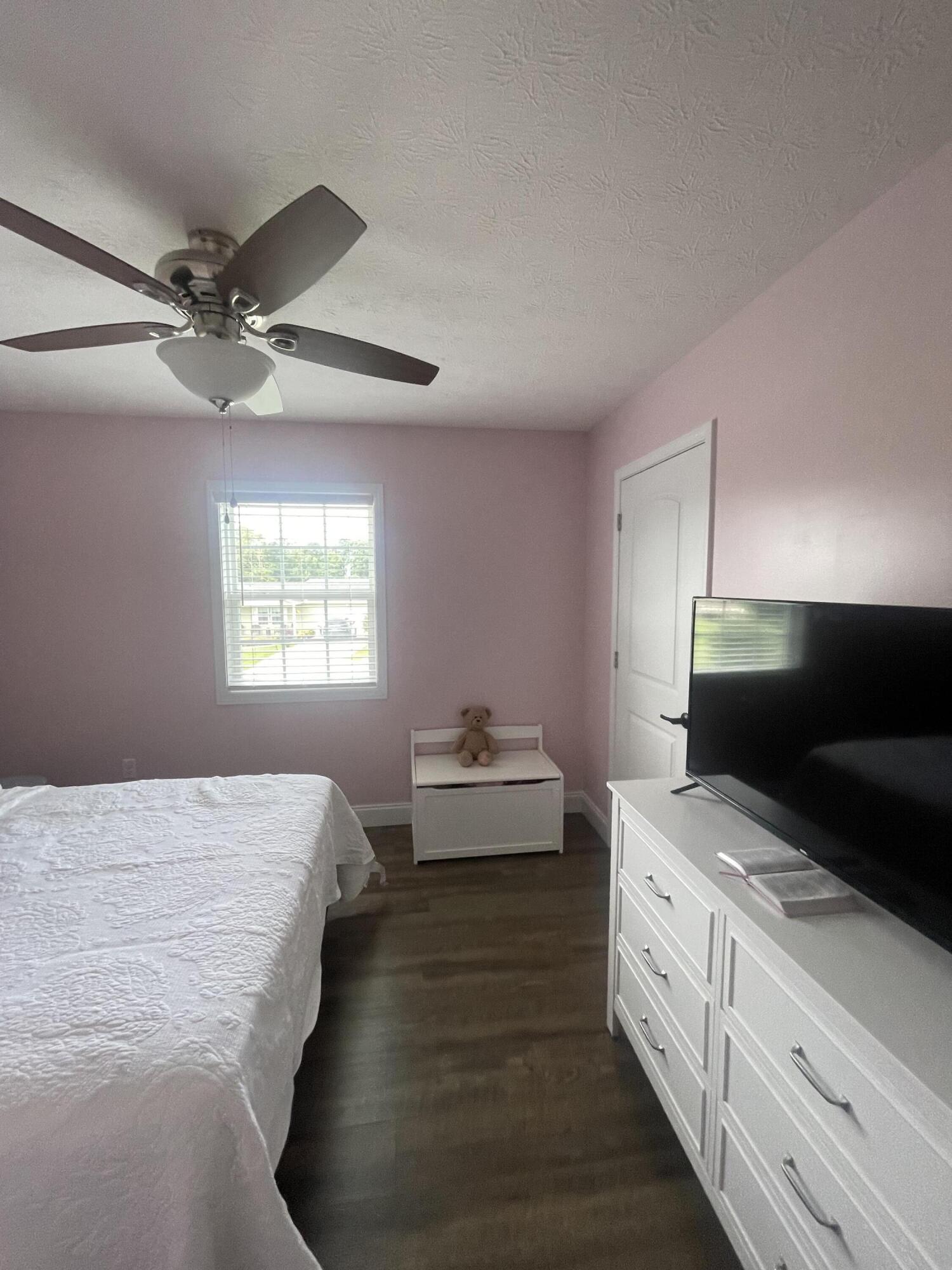25 Hickory Hill Drive Property Photo 19