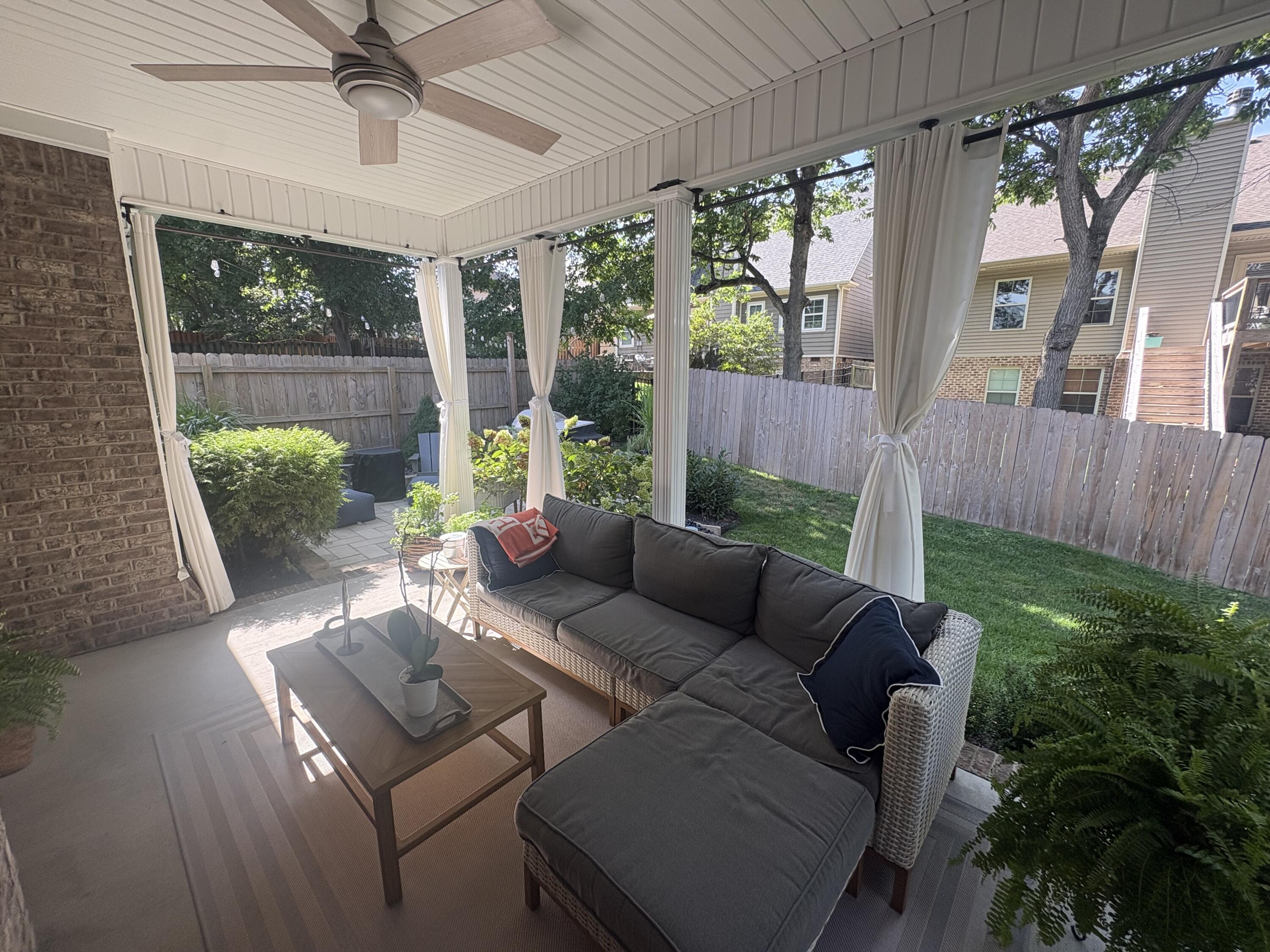 1105 Haddrell Point Property Photo 20