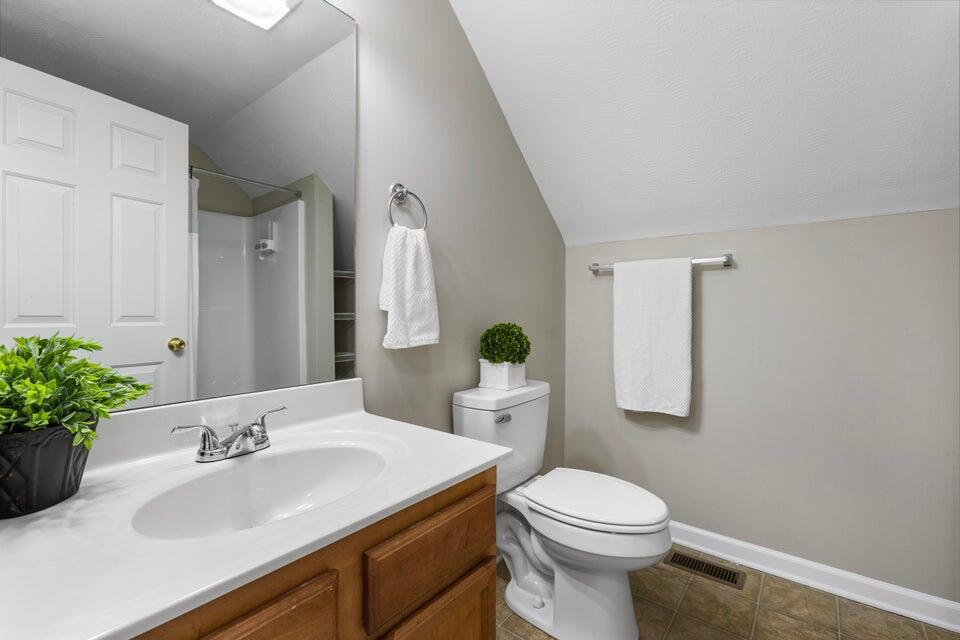 109 Cornwallis Drive Property Photo 17