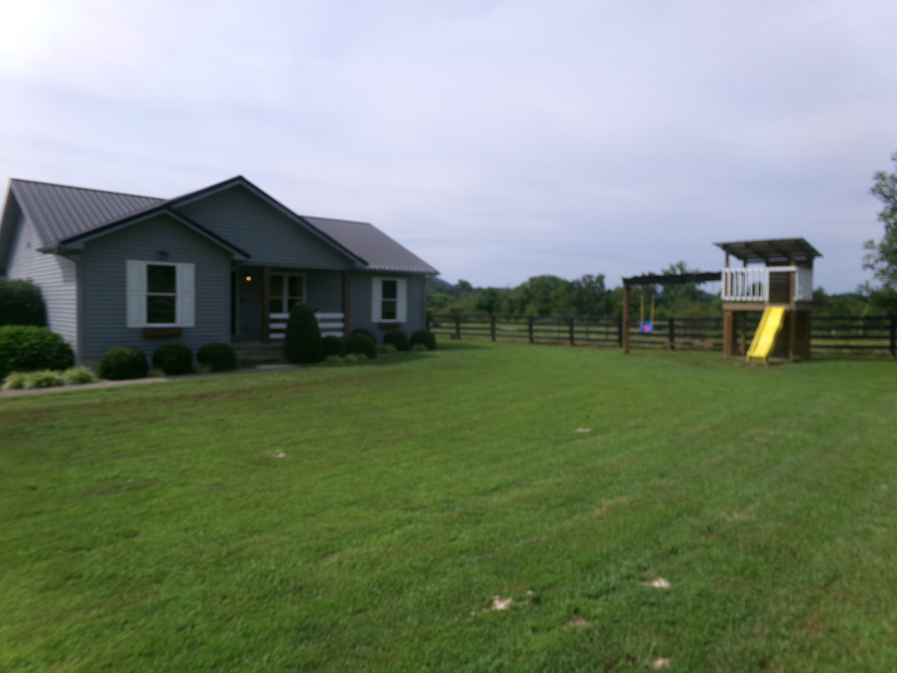 7121 Camargo Levee Road Property Photo 10