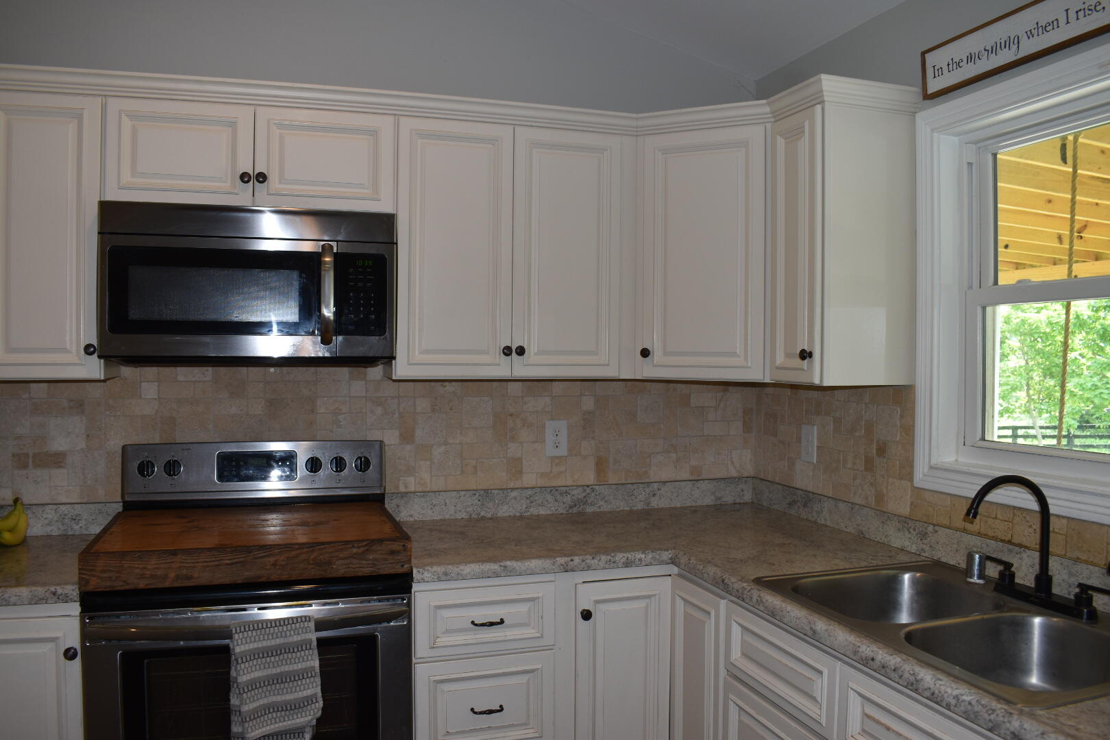7121 Camargo Levee Road Property Photo 19
