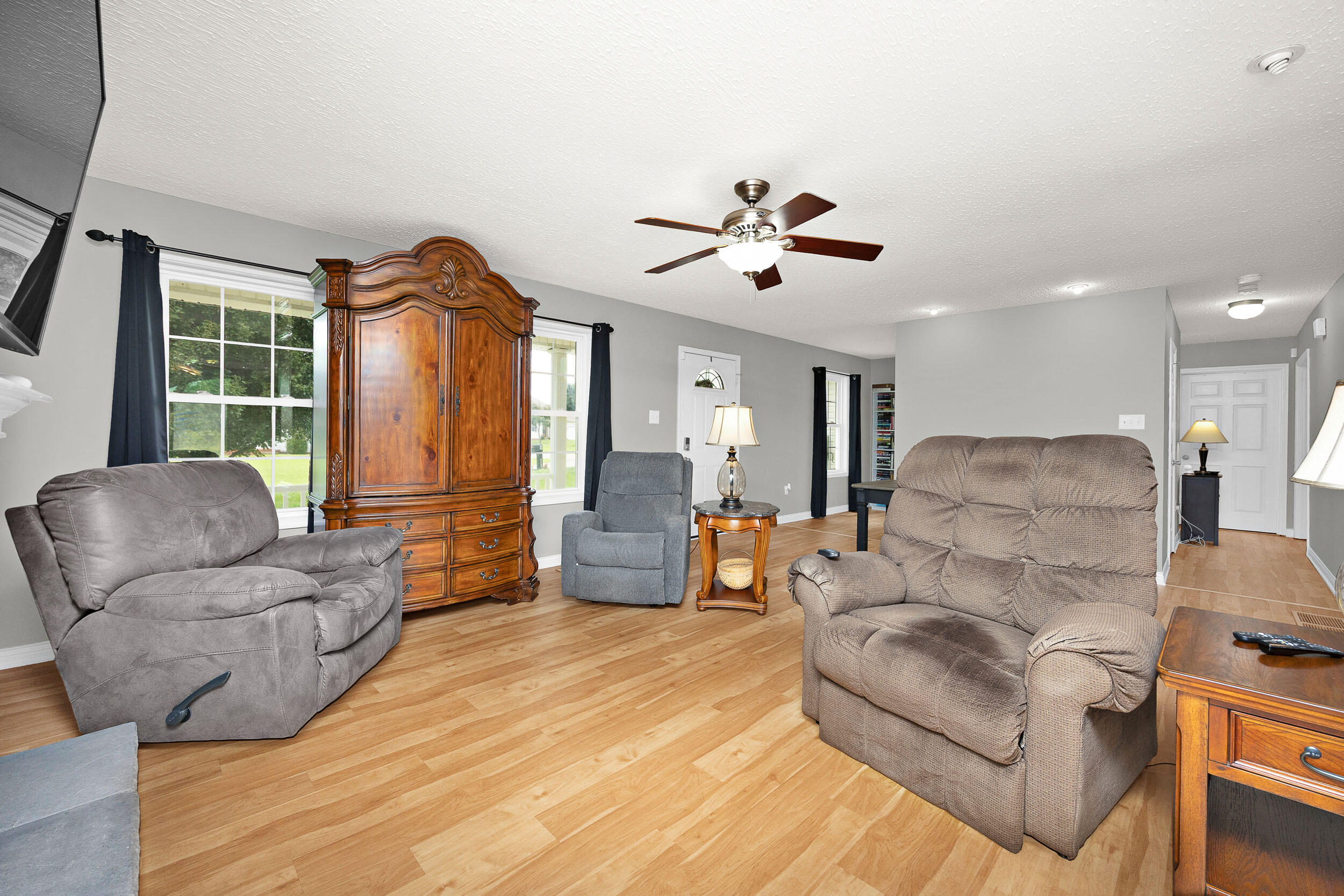 229 Sierra Circle Property Photo 13
