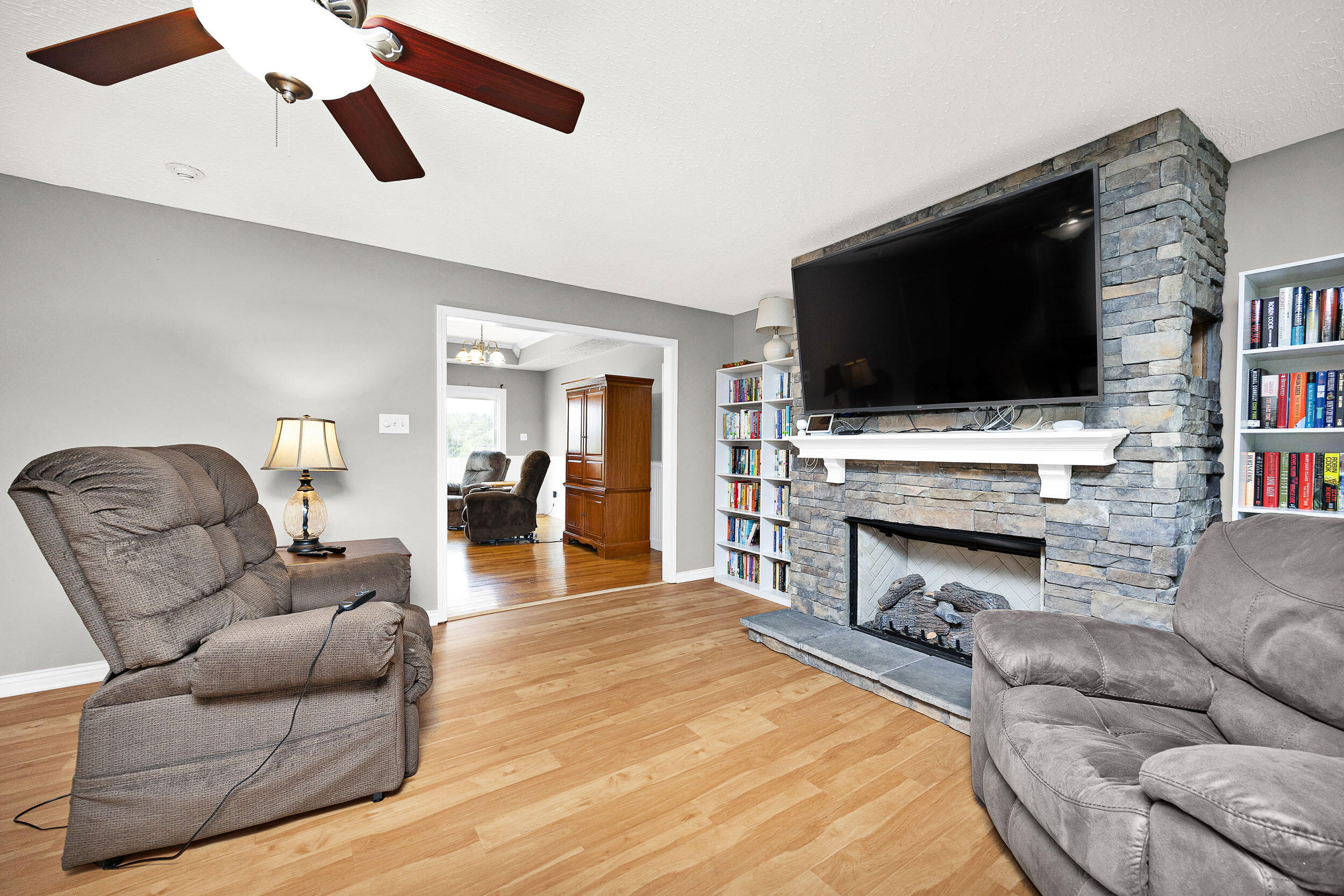 229 Sierra Circle Property Photo 14