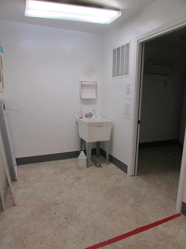 1152 Riverside Drive Property Photo 15