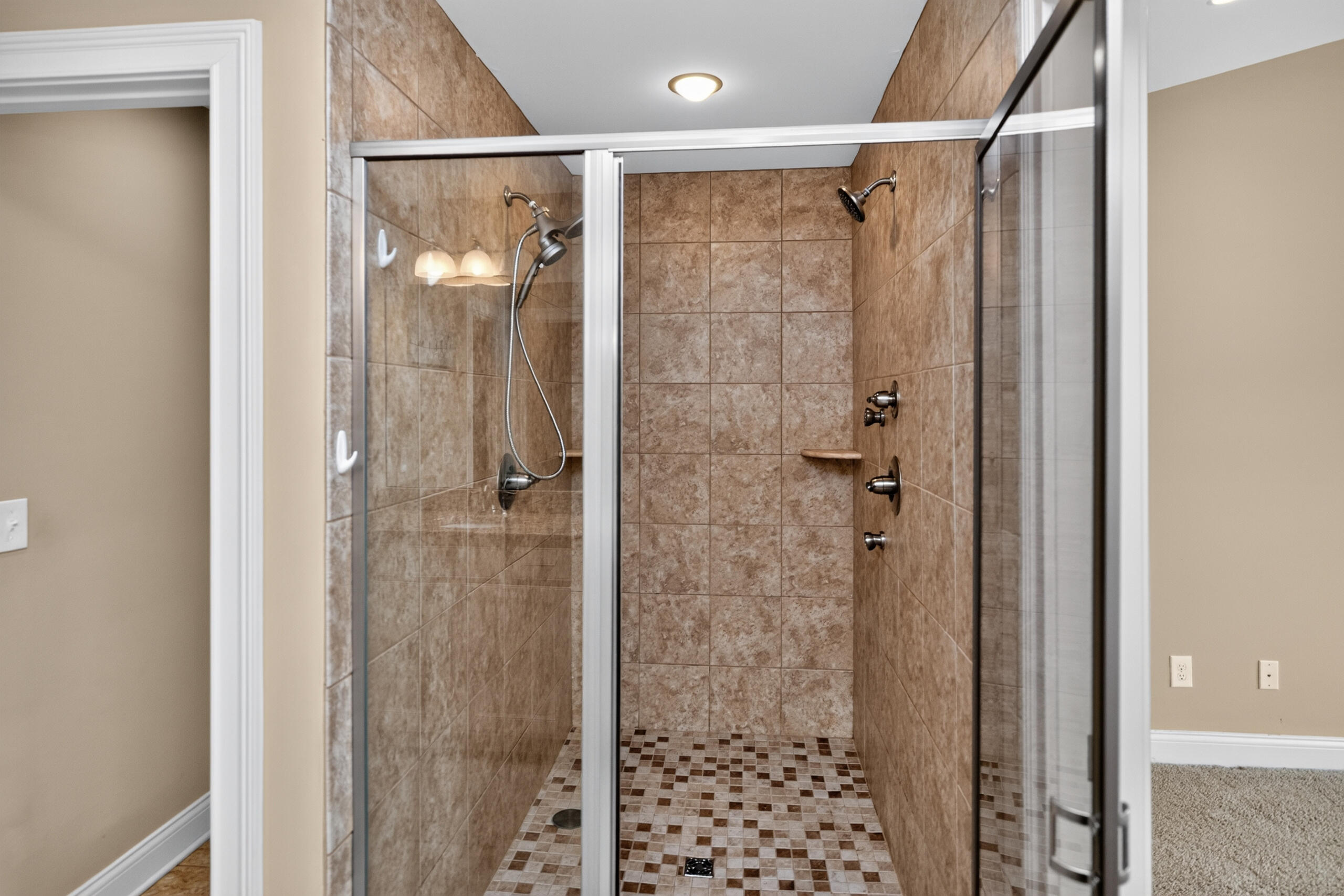 3220 Beacon Street Property Photo 33