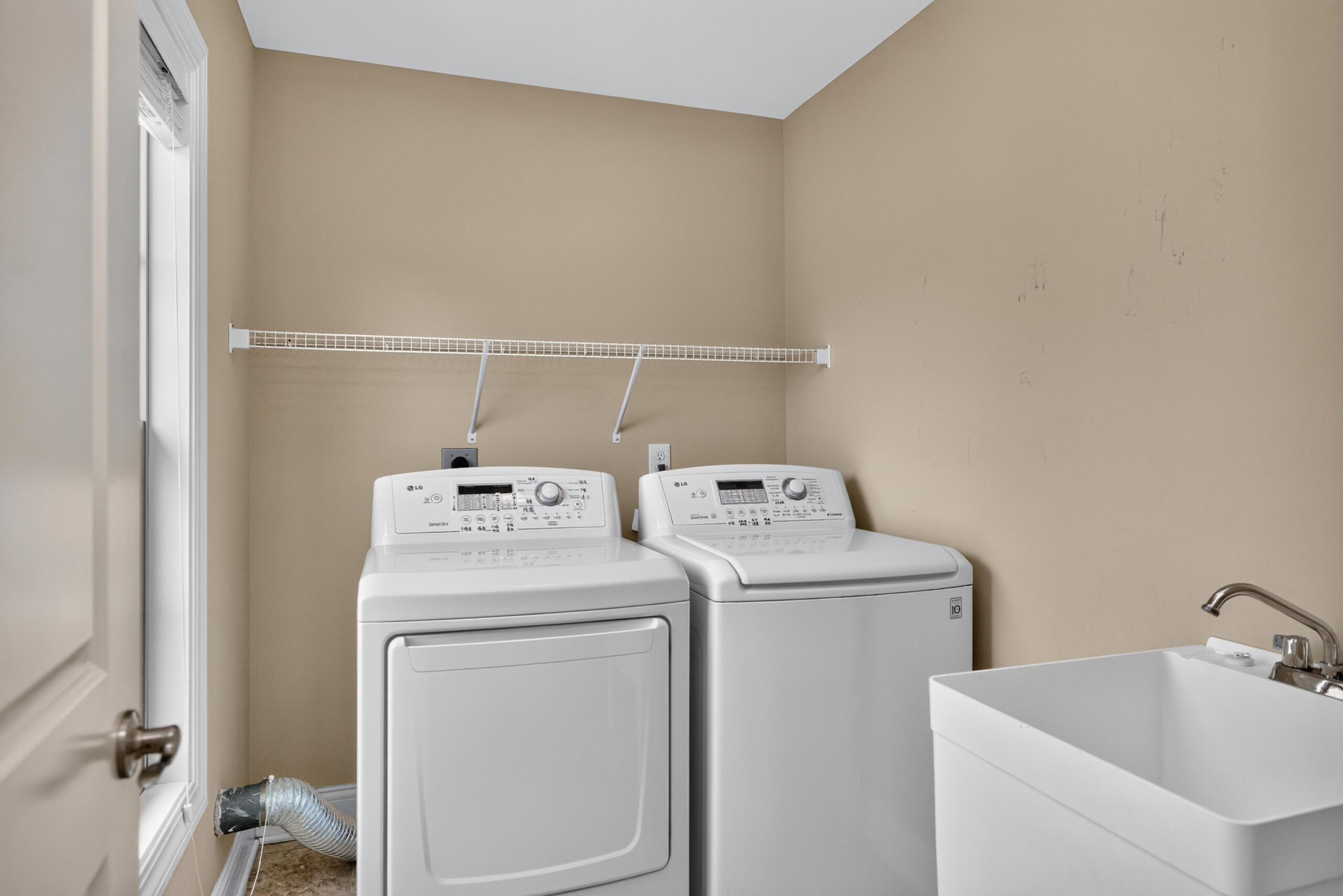 3220 Beacon Street Property Photo 43