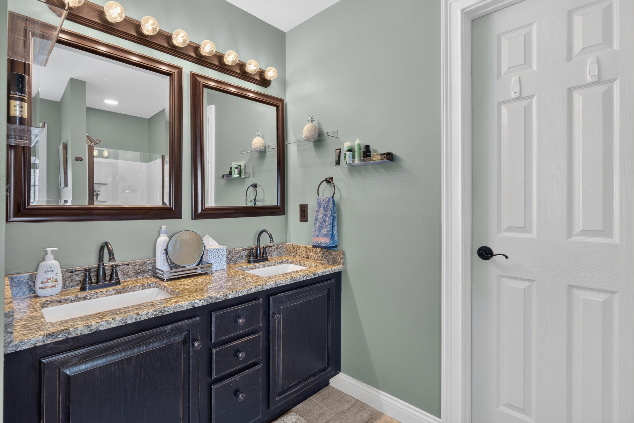 1029 Cedar Ridge Lane Property Photo 20