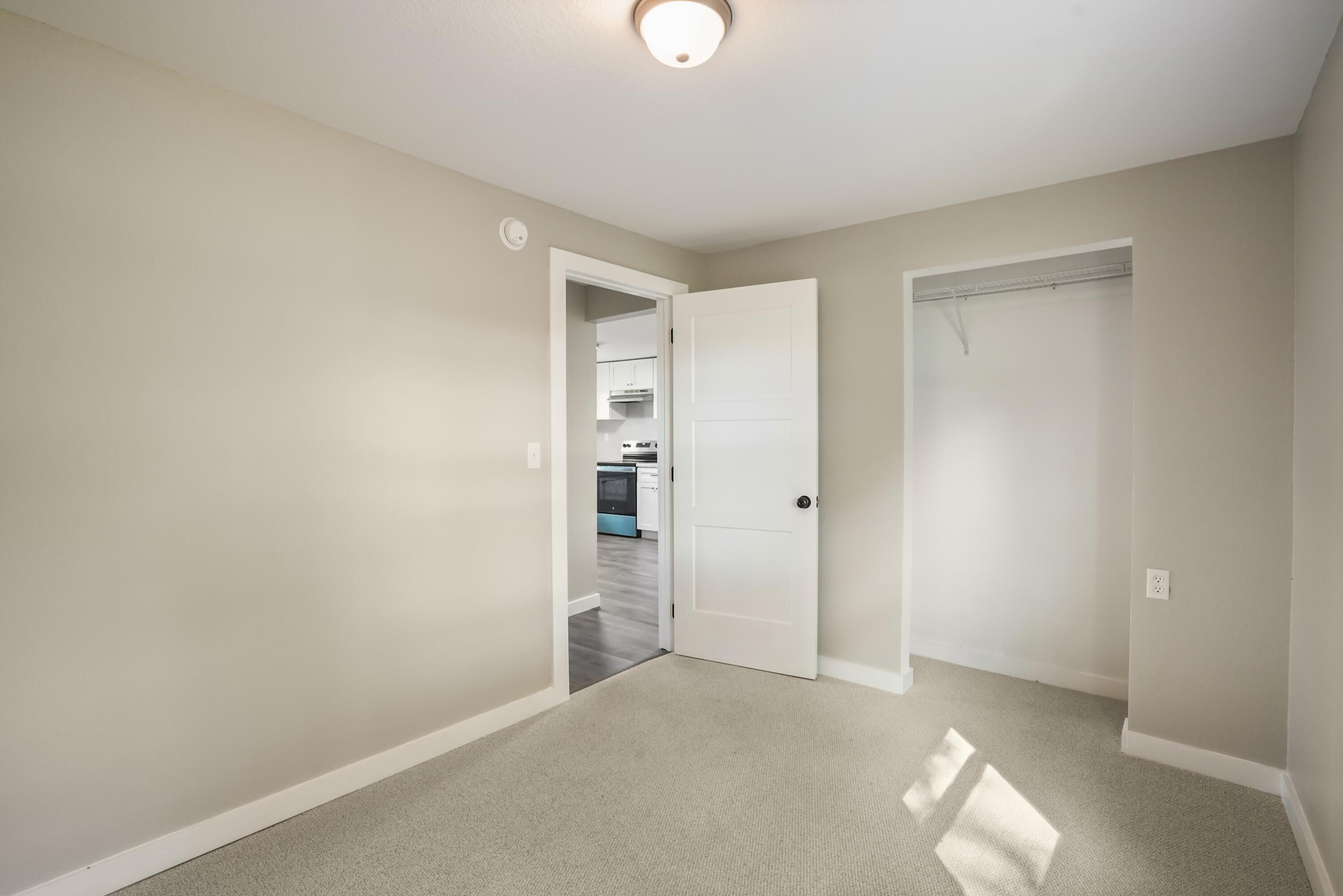 691 Strunk Highway Property Photo 10