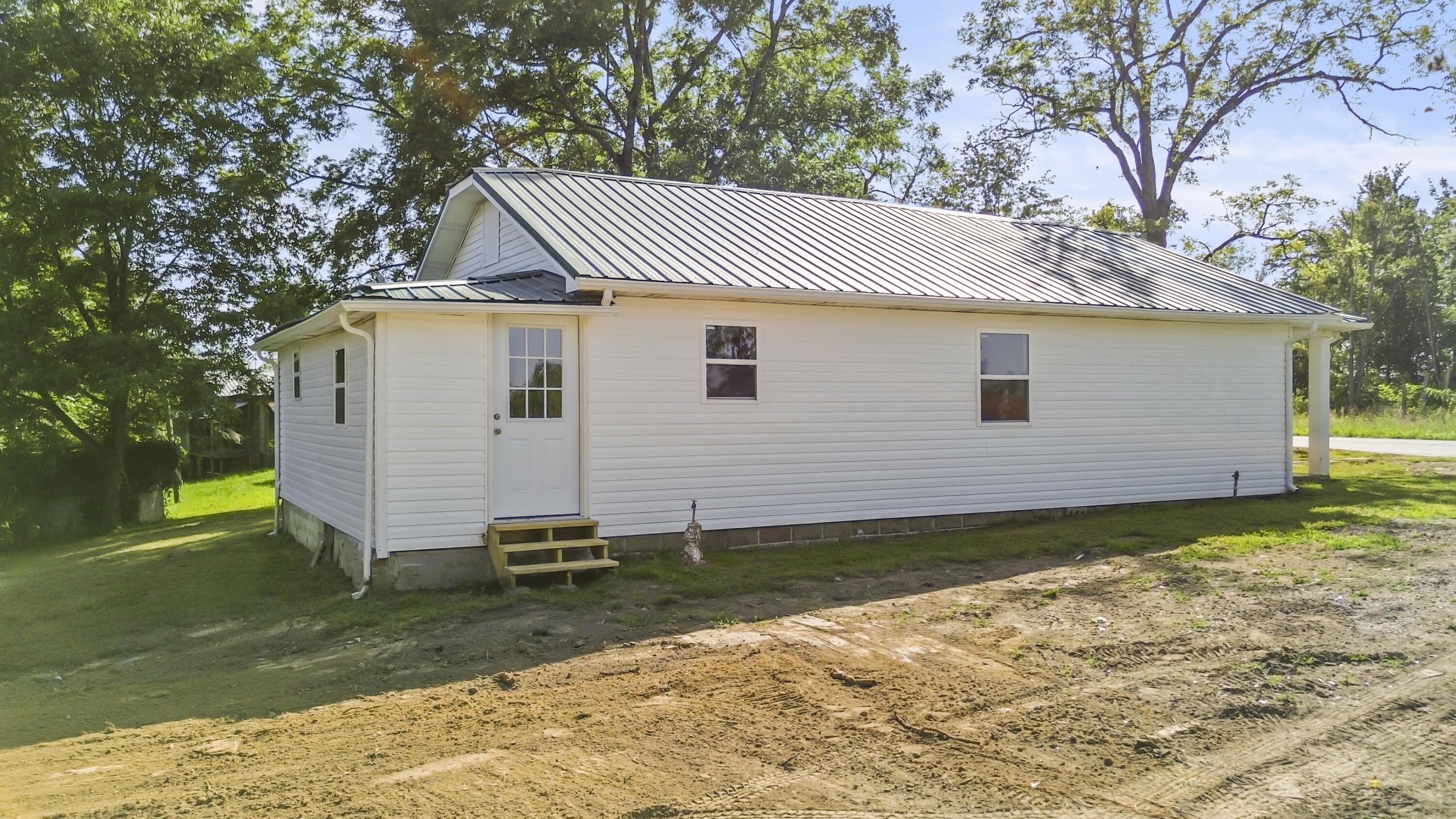 691 Strunk Highway Property Photo 20
