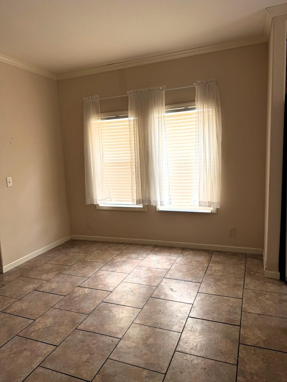 9005 Us-45 Property Photo 8