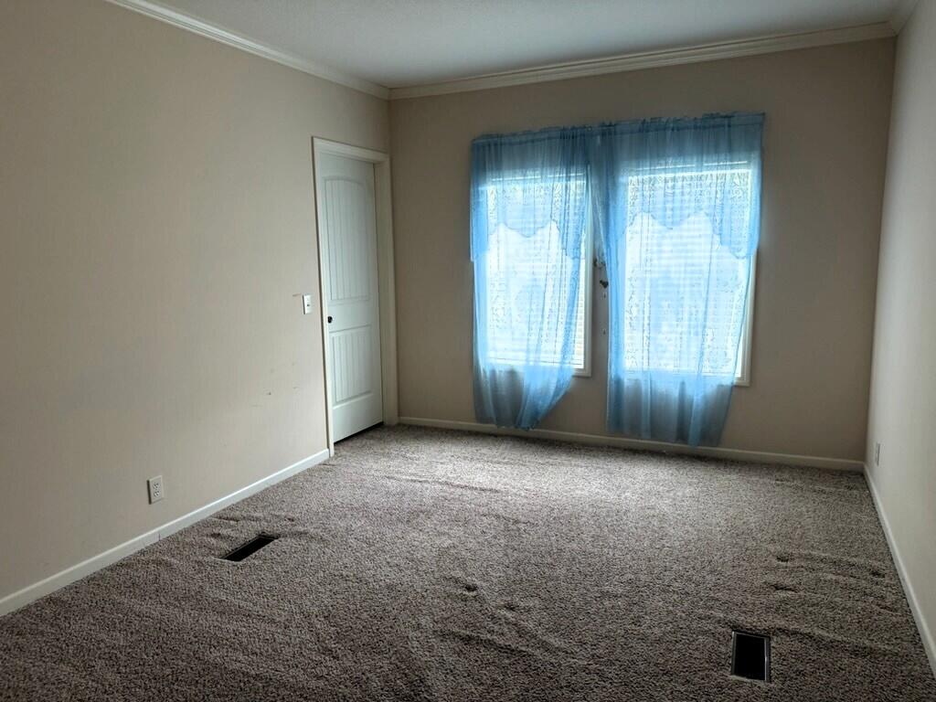 9005 Us-45 Property Photo 15