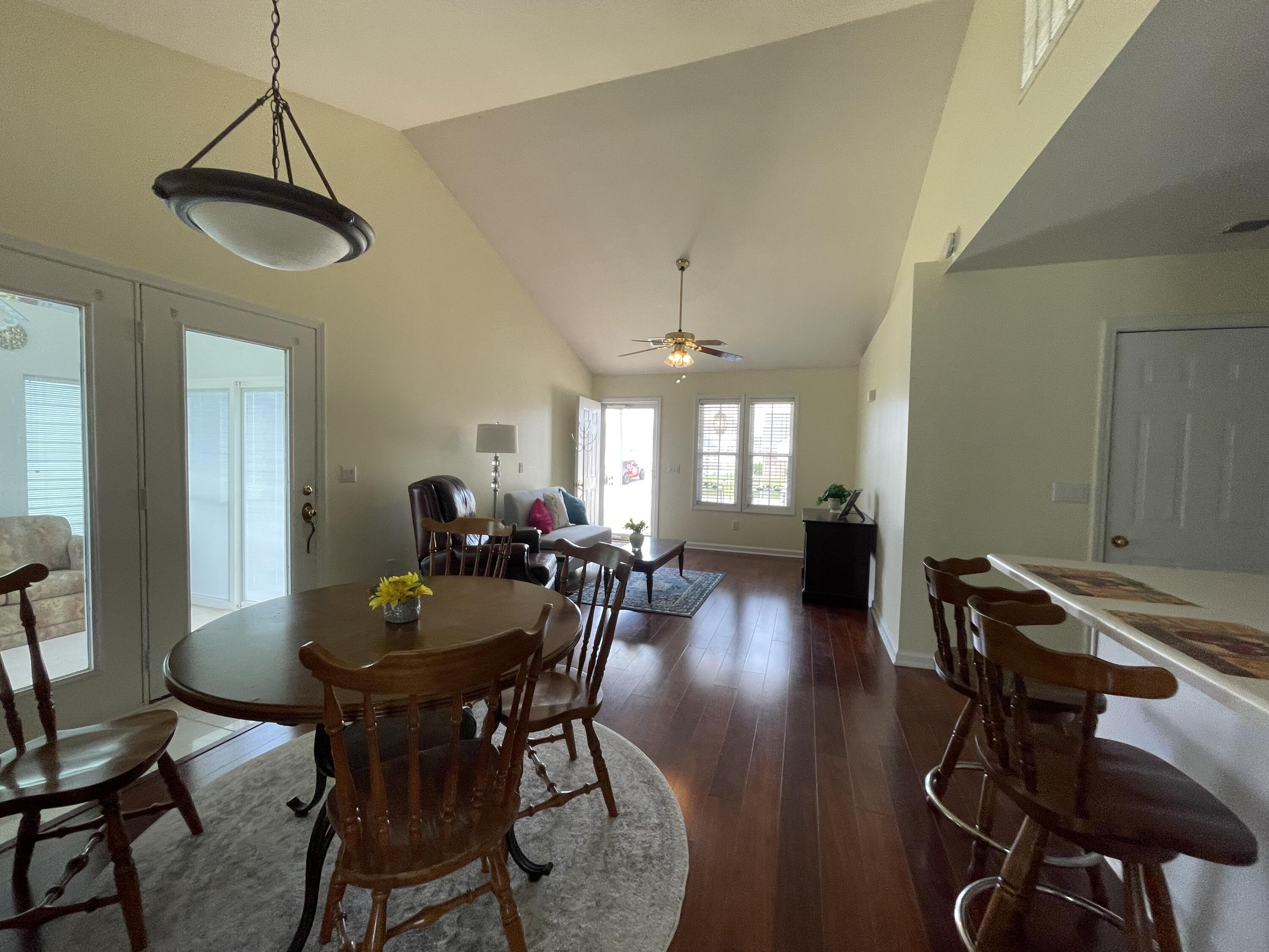 17 Osage Drive Property Photo 9