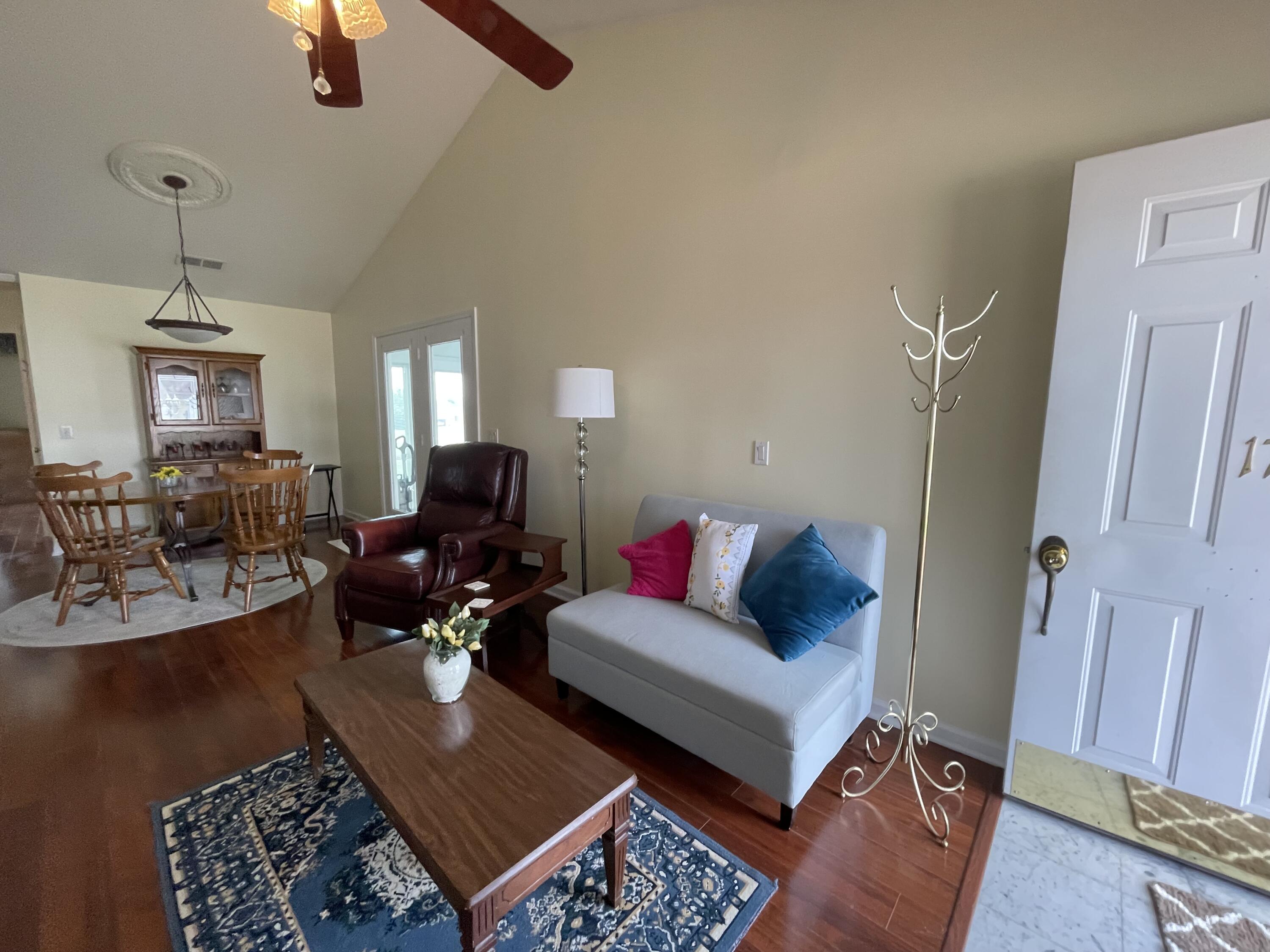 17 Osage Drive Property Photo 12