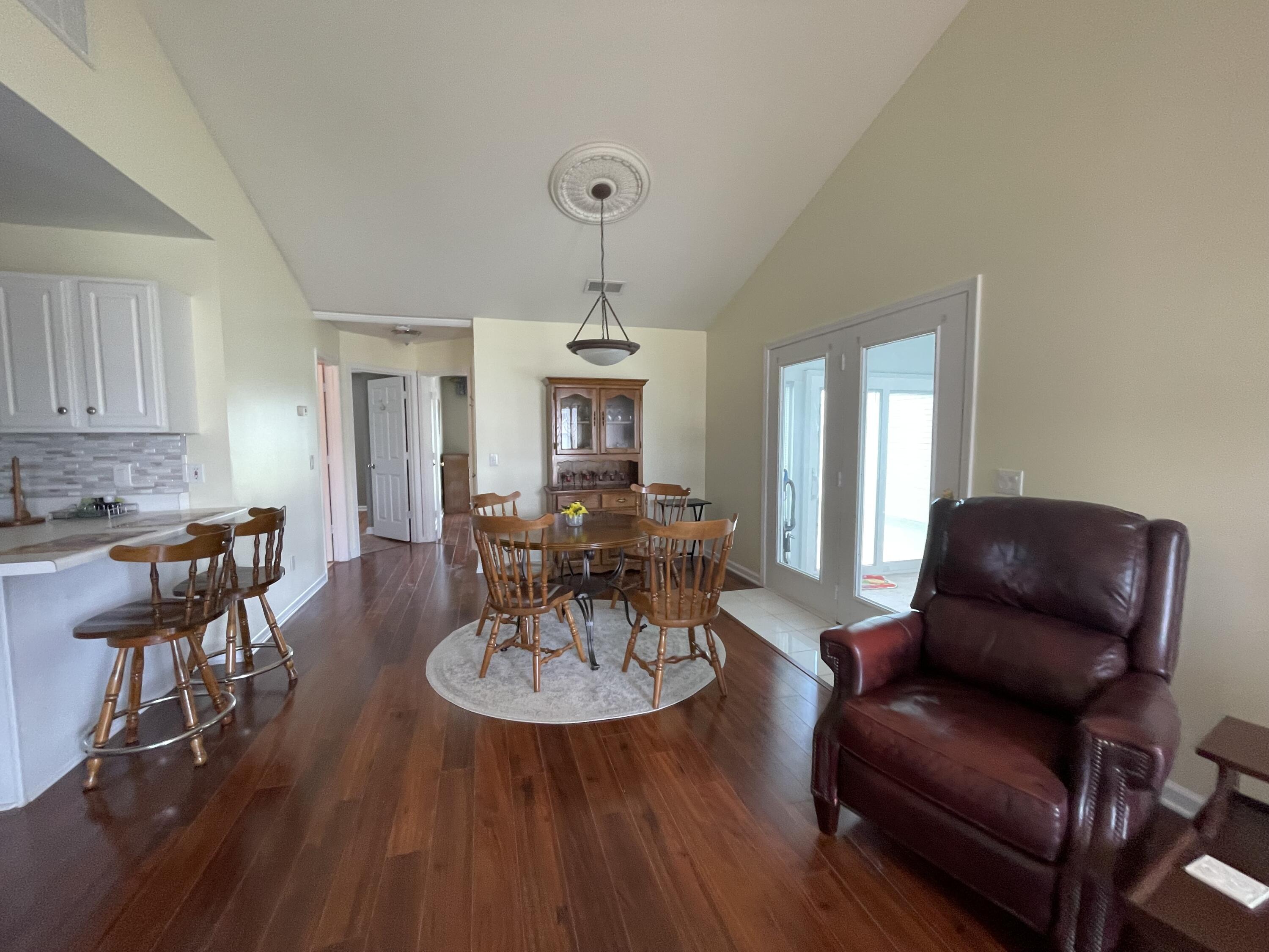 17 Osage Drive Property Photo 13