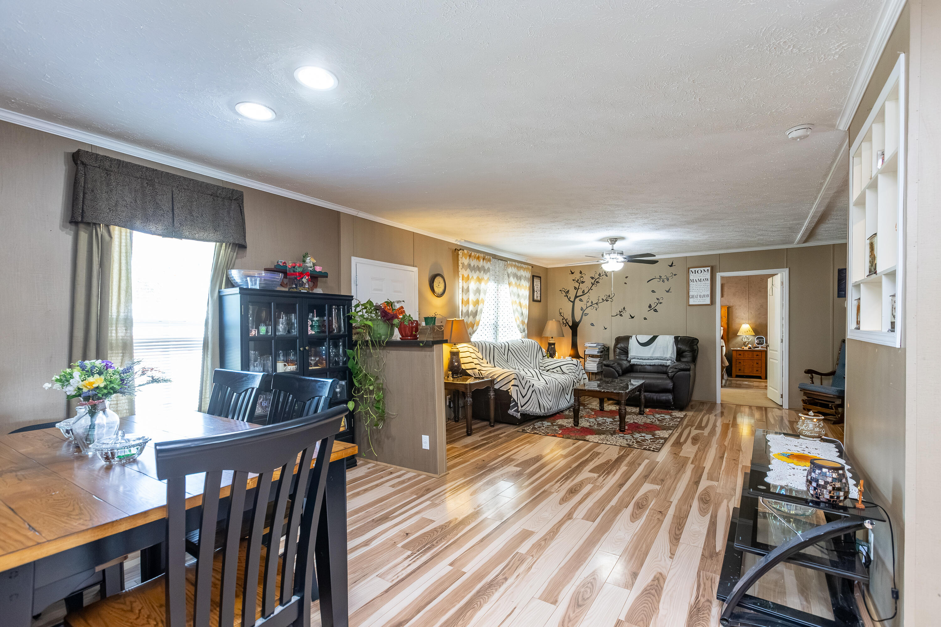 655 Brownings Corner Road Property Photo 4