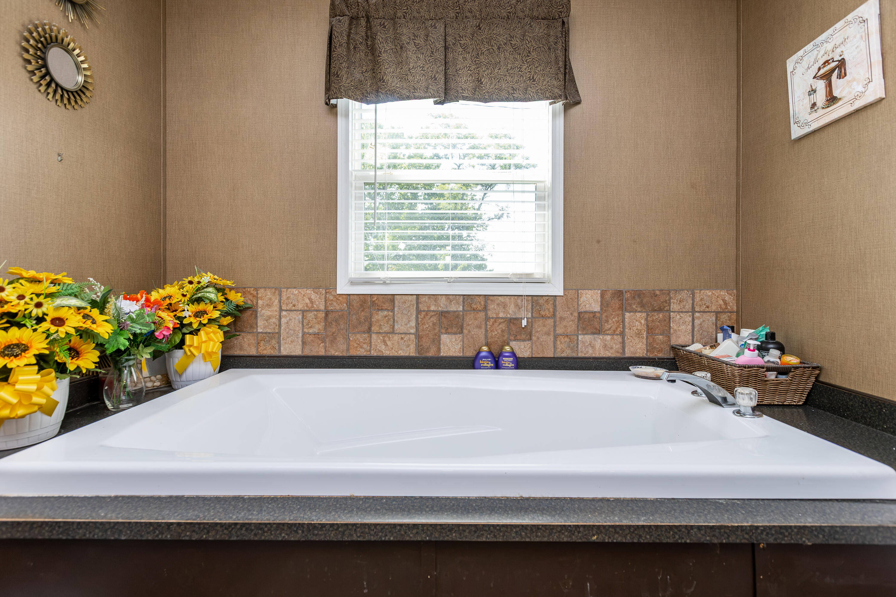 655 Brownings Corner Road Property Photo 17