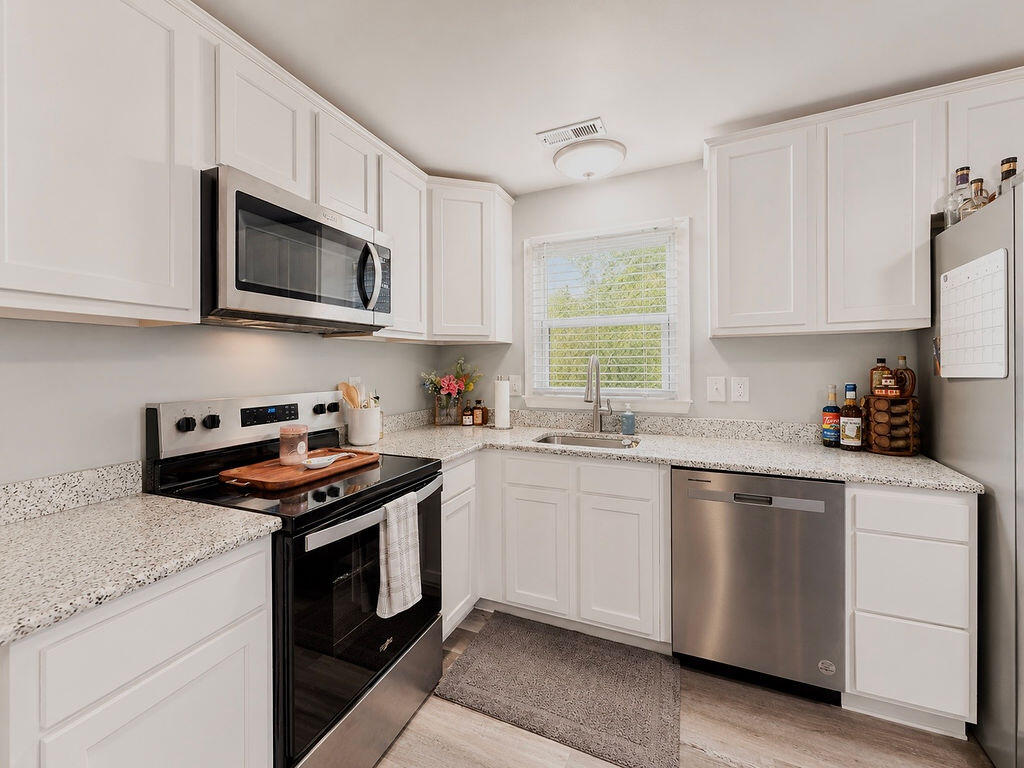 211 Mount Vernon Drive Property Photo 15