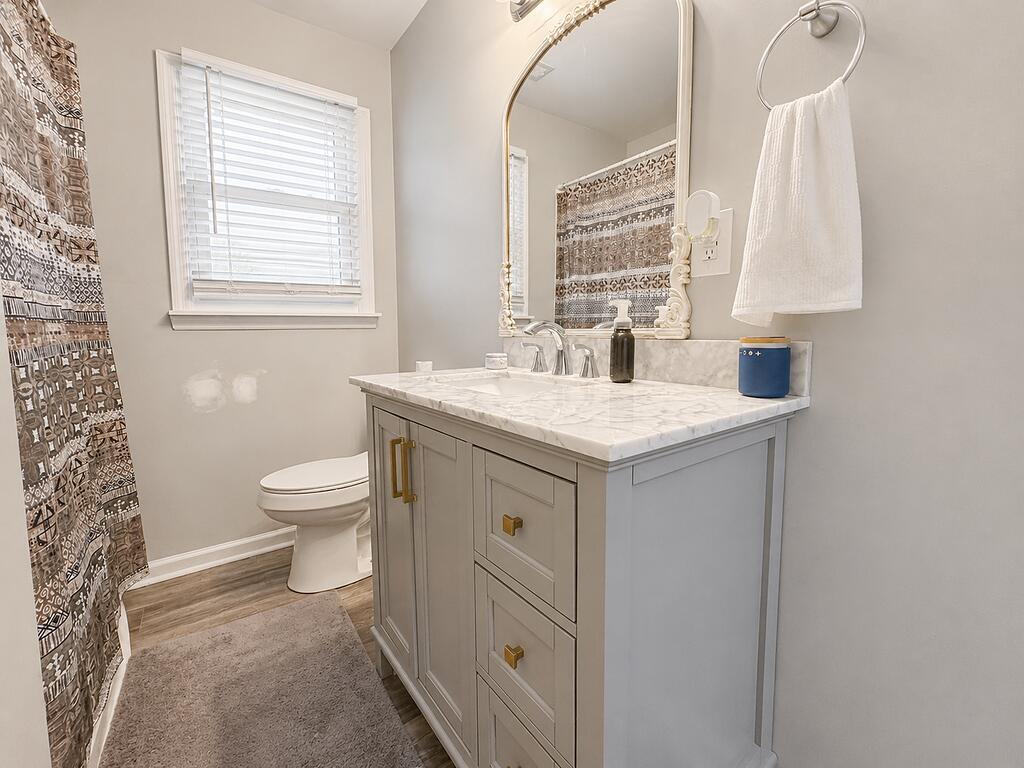 211 Mount Vernon Drive Property Photo 18