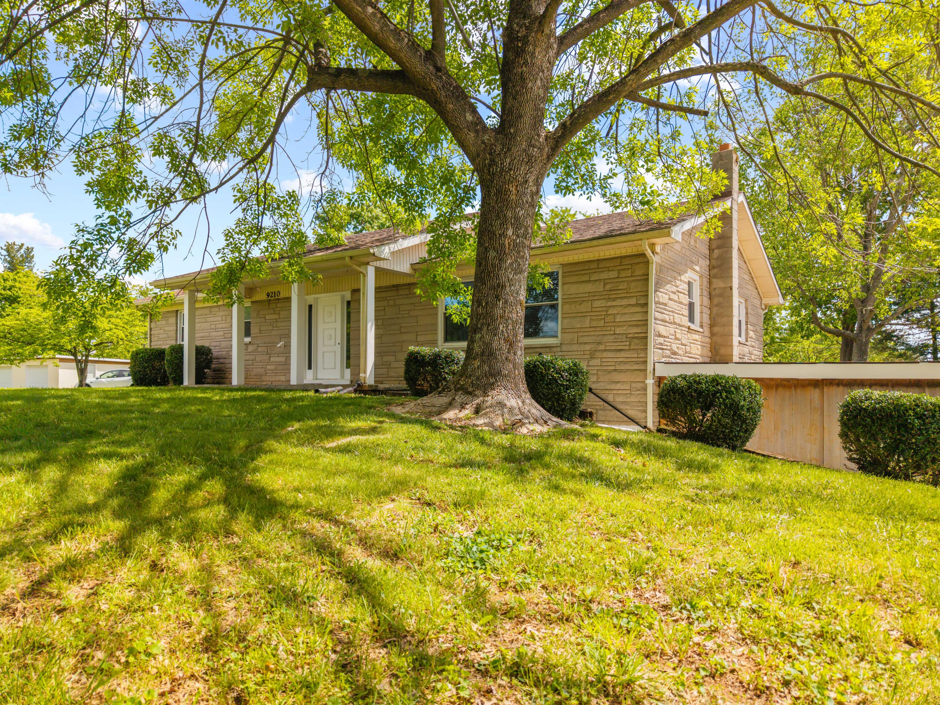 9210 Kentucky 1247 Property Photo 2