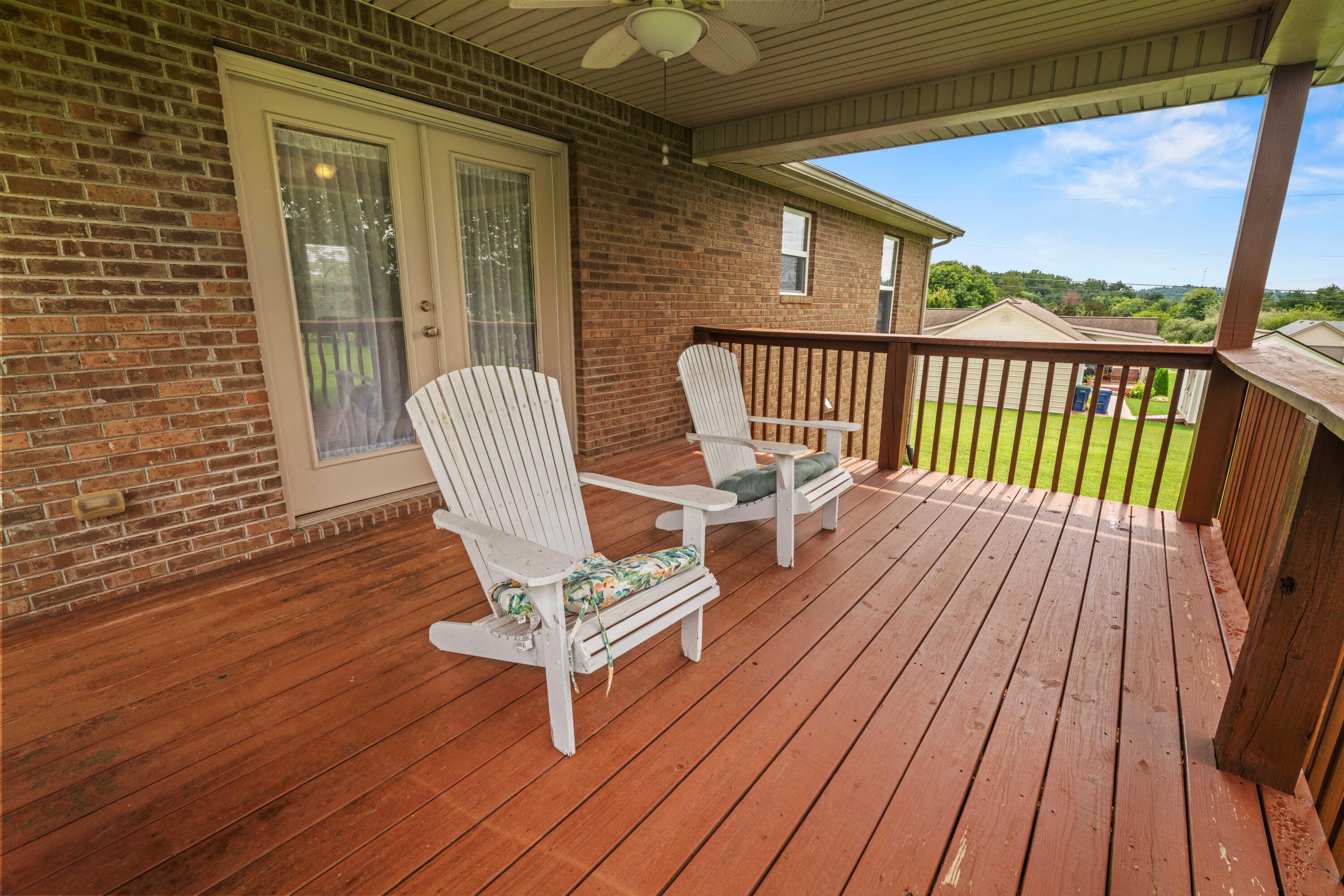 25 Ol Stable Drive Property Photo 25