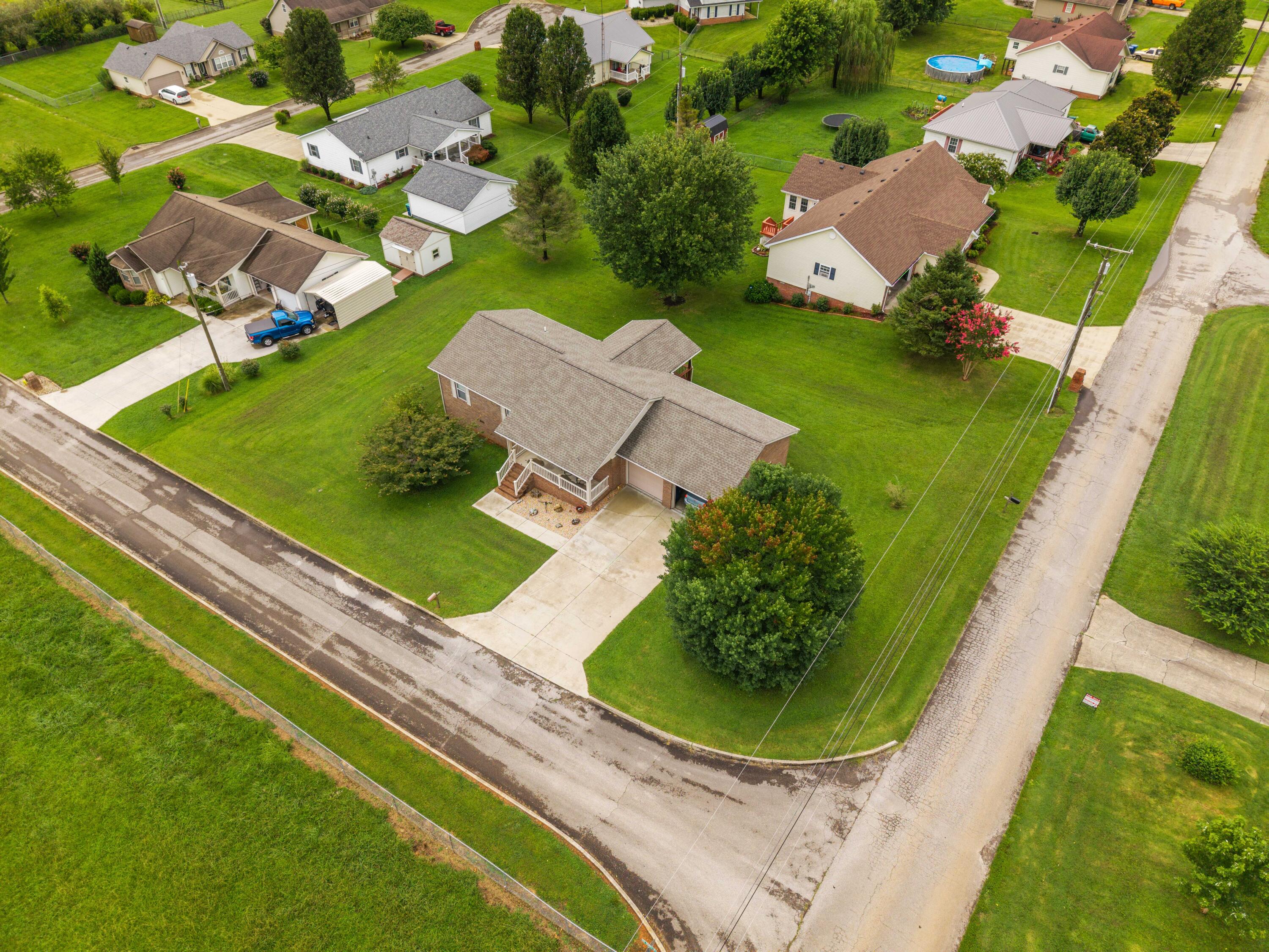 25 Ol Stable Drive Property Photo 29