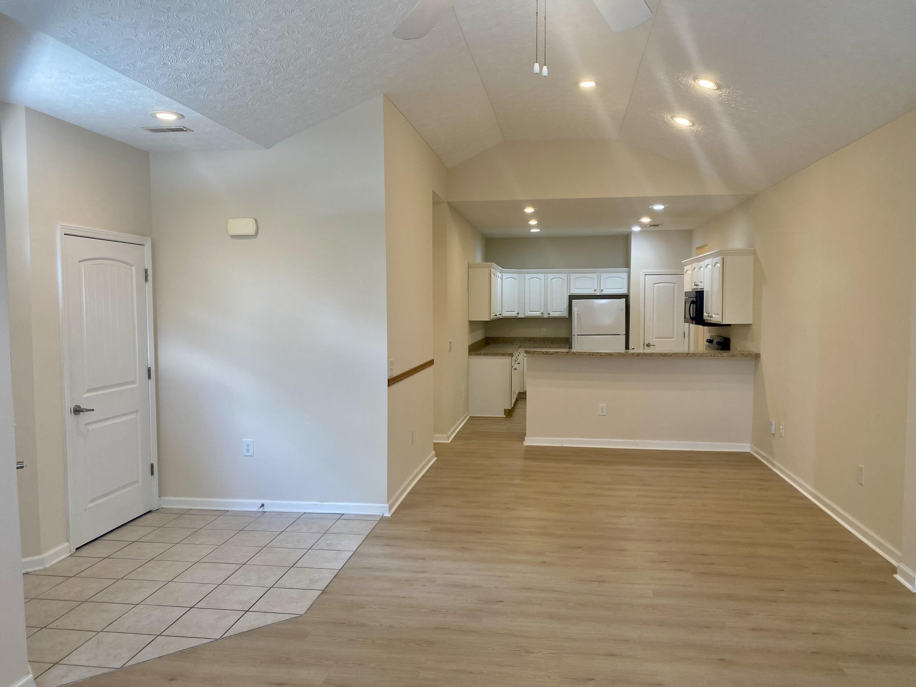 110 Academy Drive Property Photo 12