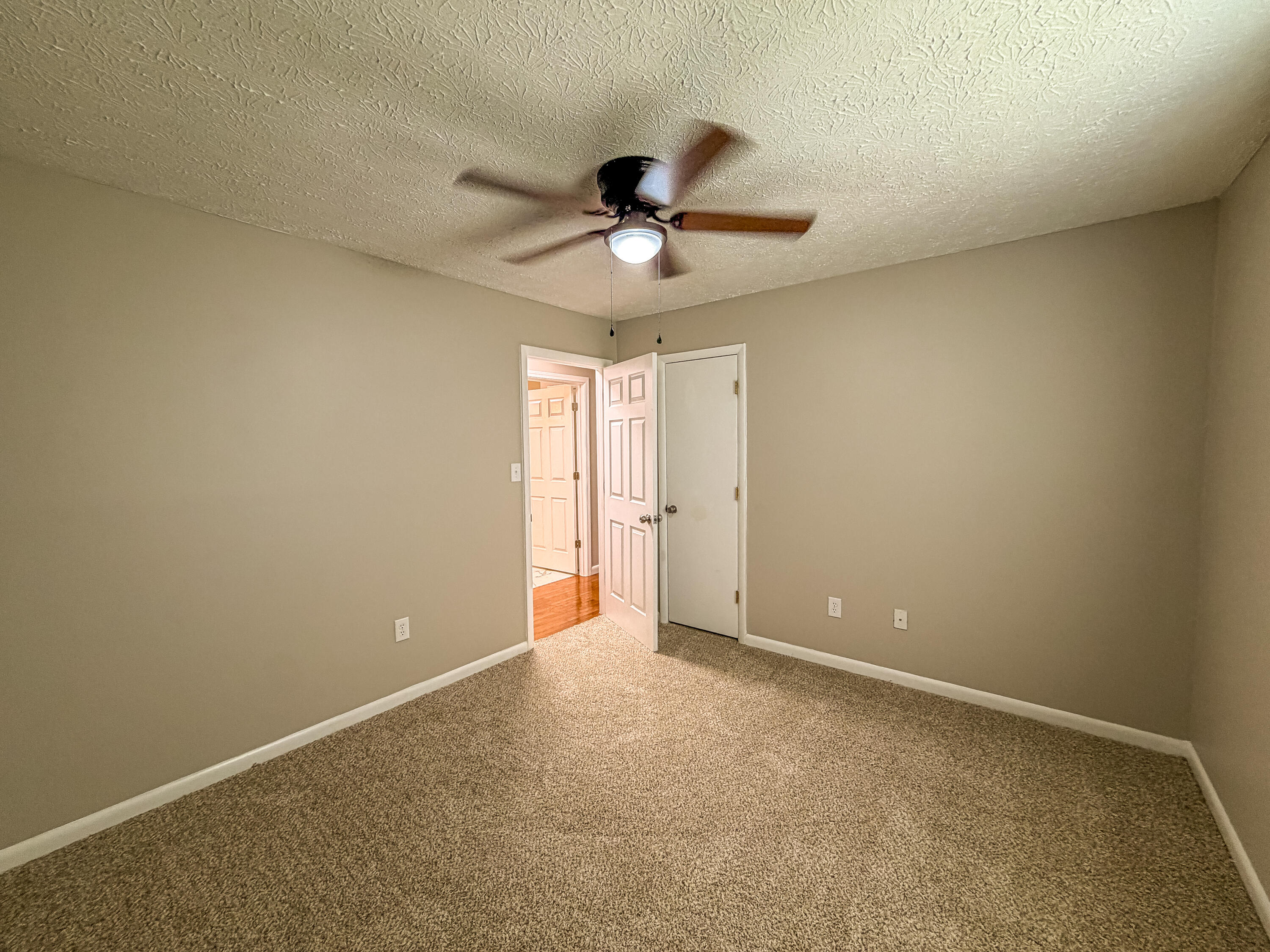 1029 Cardinal Drive Property Photo 26
