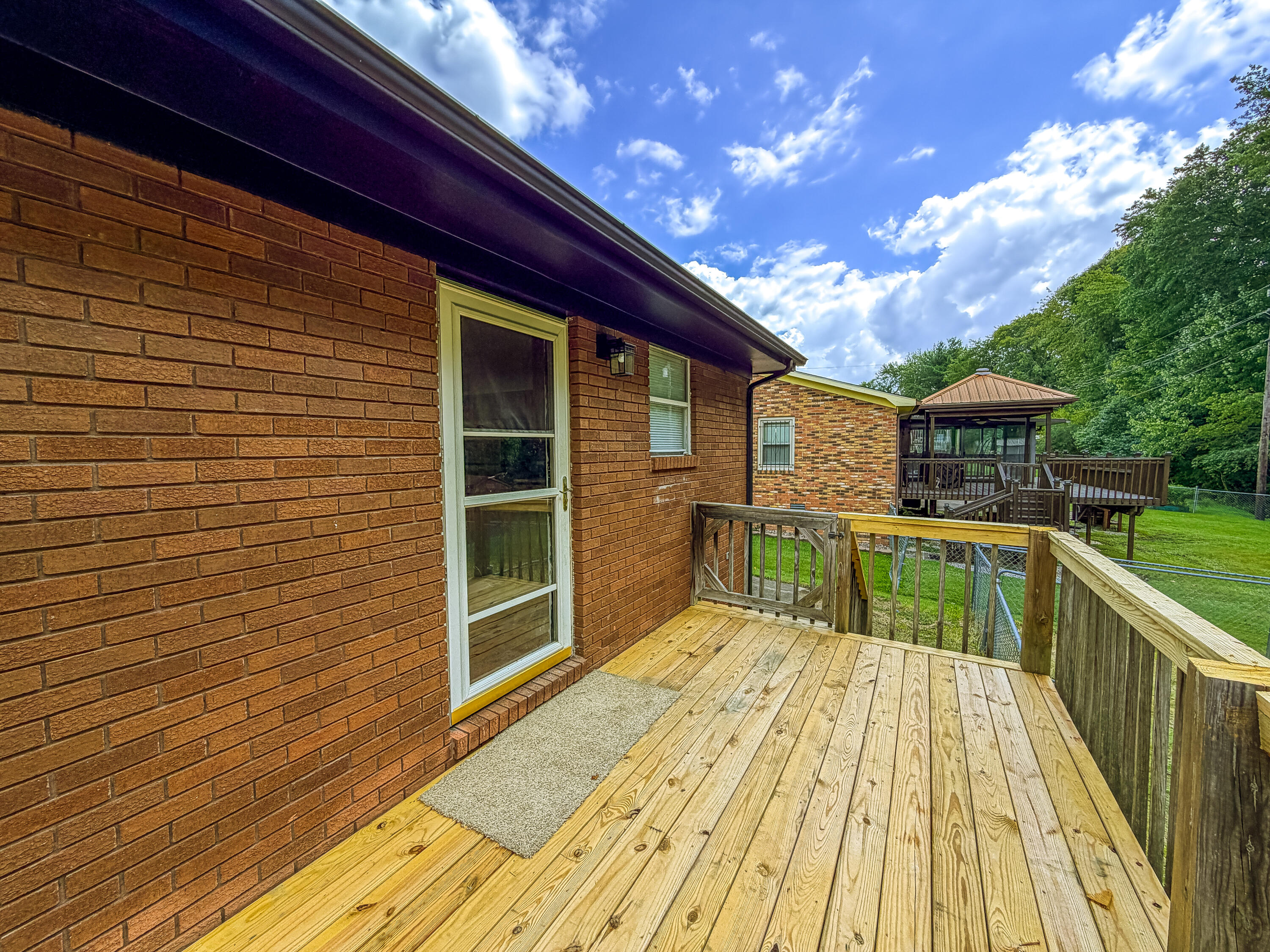 1029 Cardinal Drive Property Photo 33