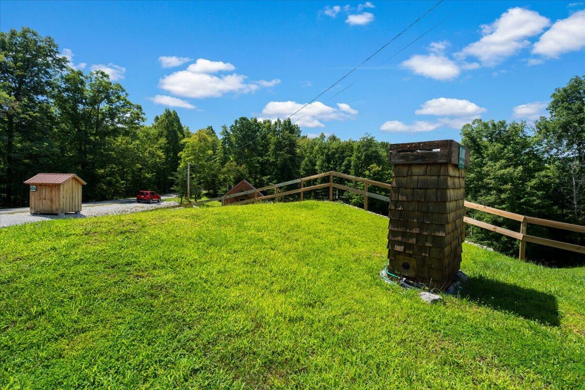 554 Cliffview Road Property Photo 38