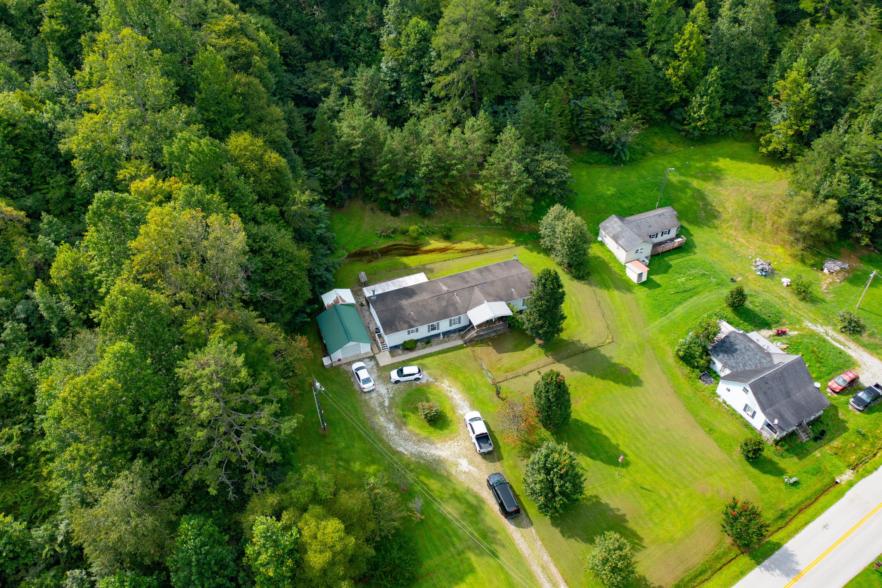 4718 Ky-1809 Property Photo 1