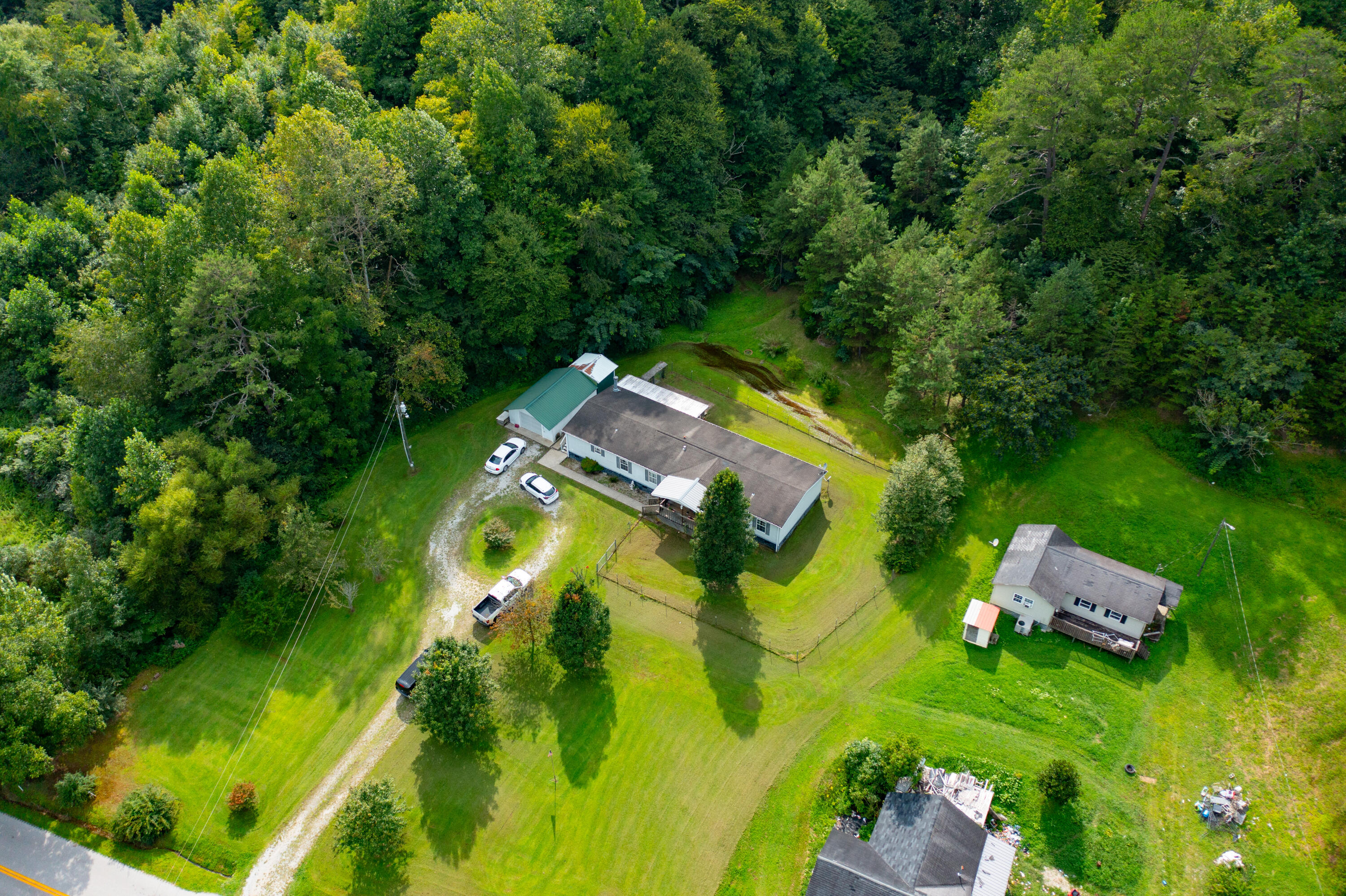 4718 Ky-1809 Property Photo 2