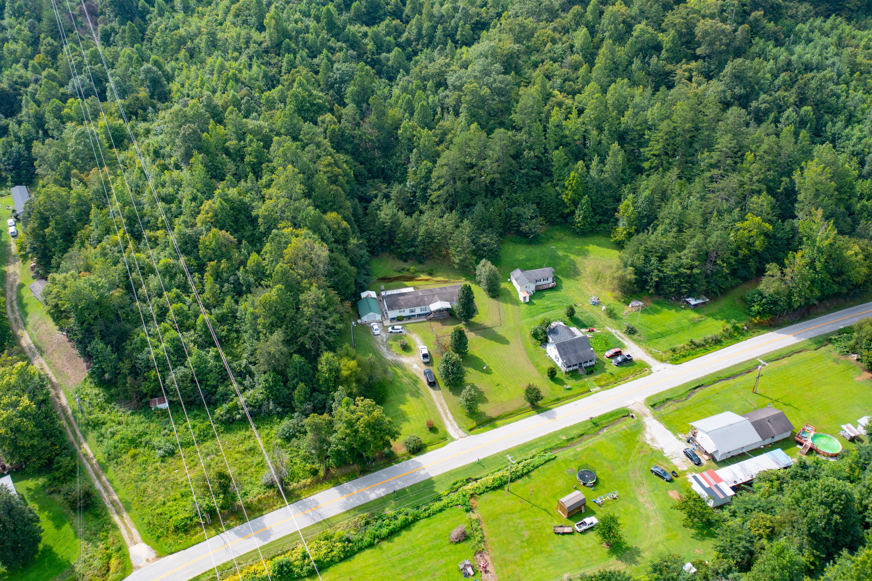 4718 Ky-1809 Property Photo 3
