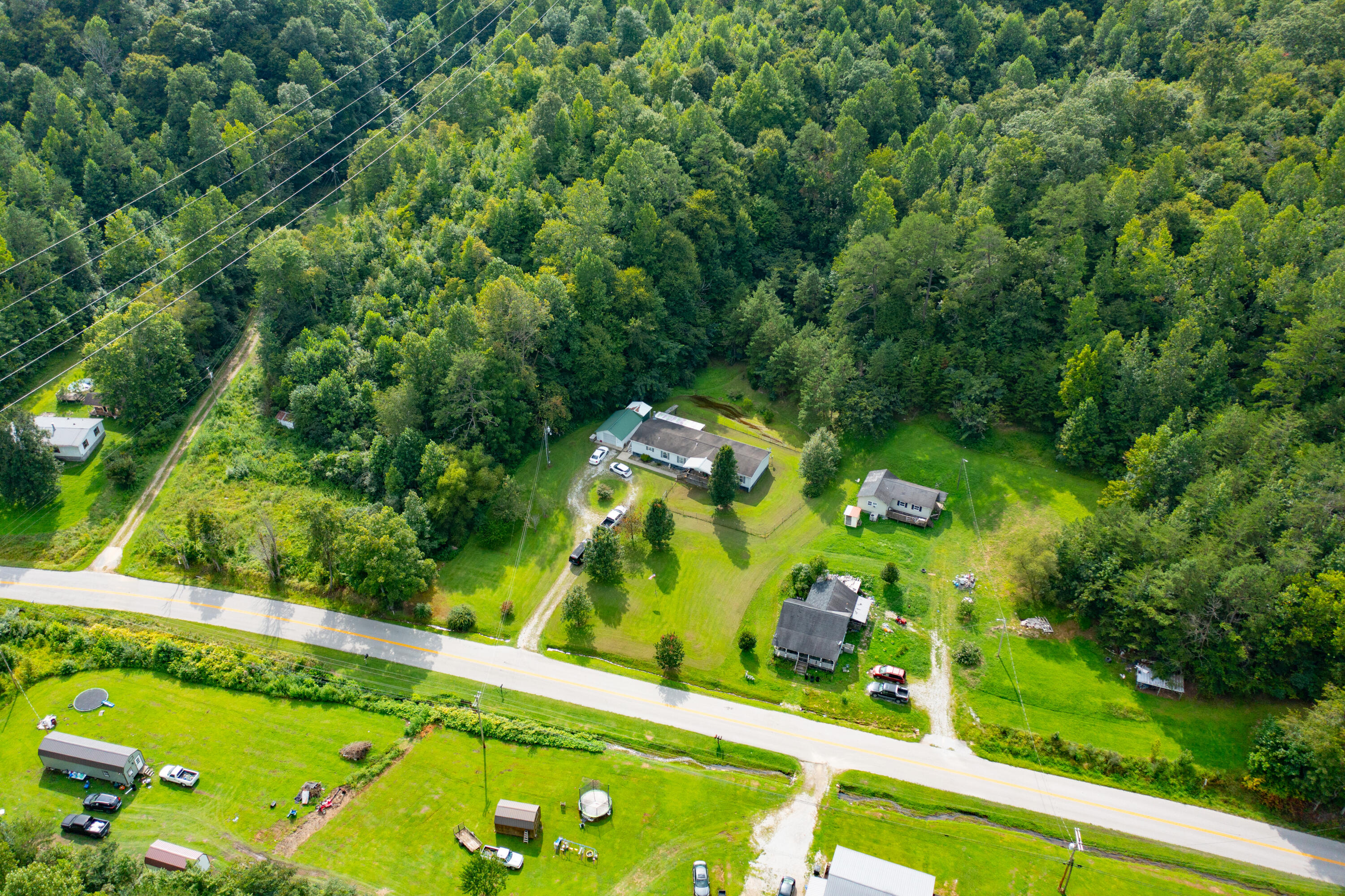4718 Ky-1809 Property Photo 4