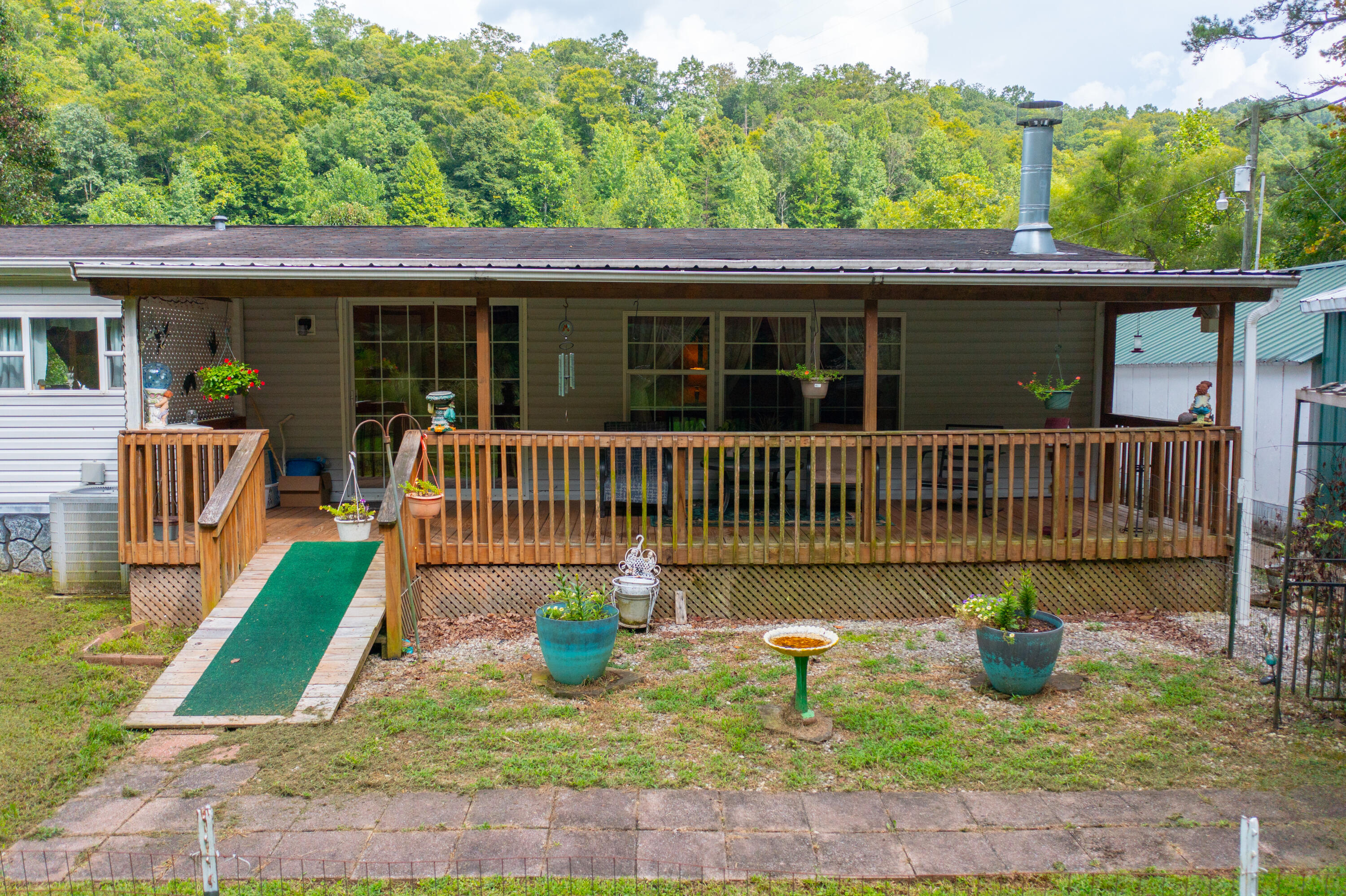 4718 Ky-1809 Property Photo 18